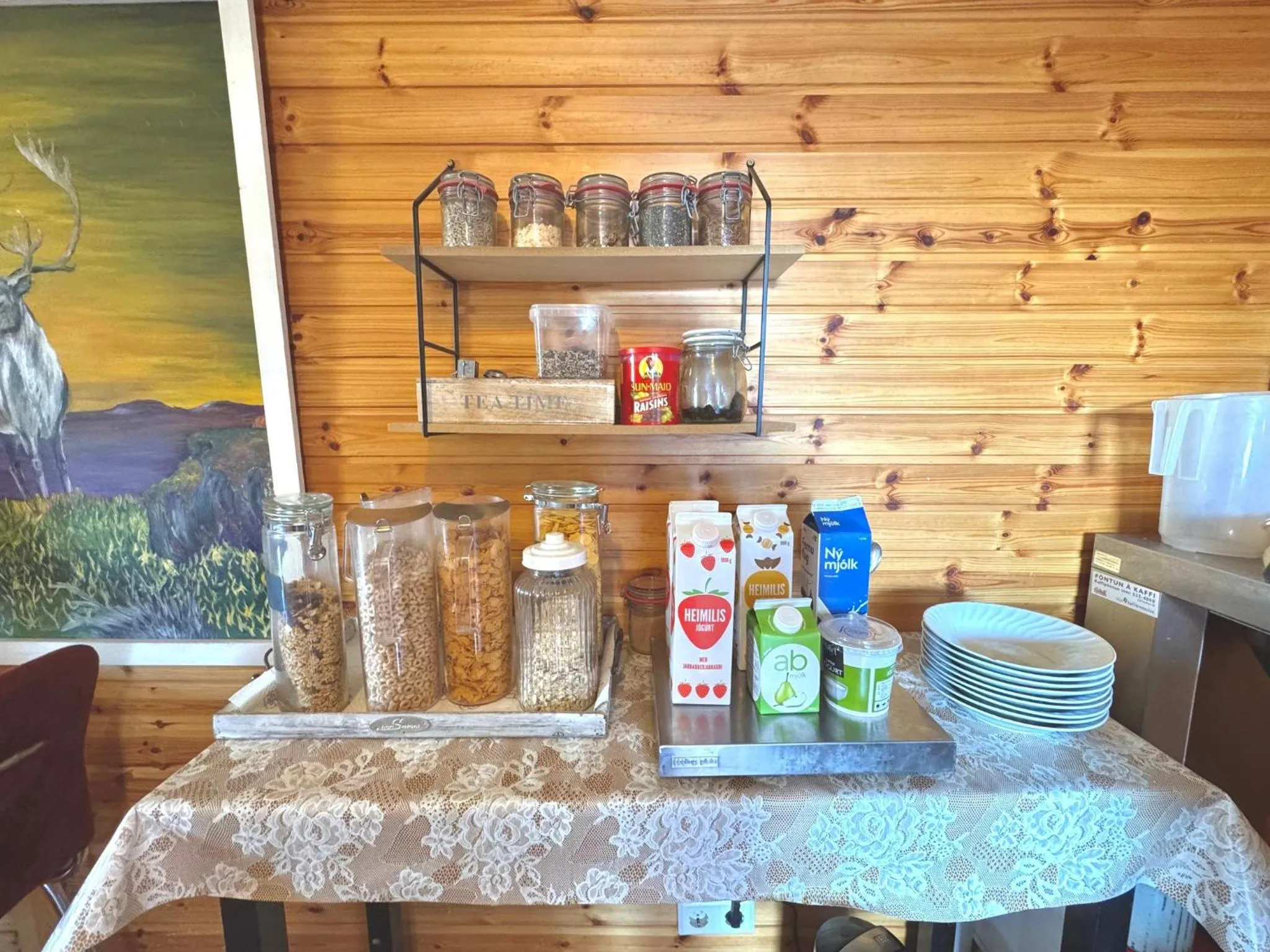 Breakfast in Mjoeyri Travel Holiday Homes