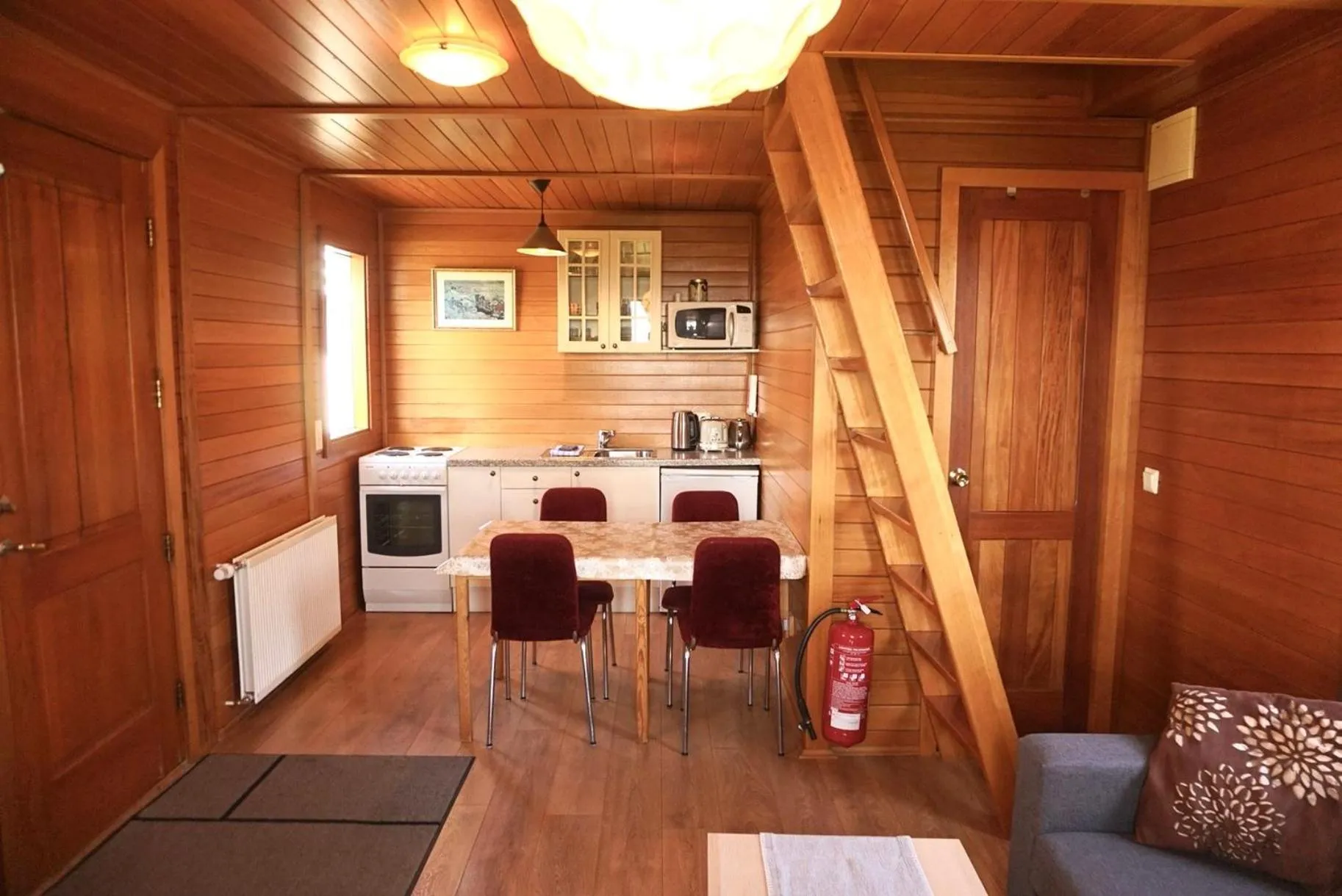 Kitchen or kitchenette in Mjoeyri Travel Holiday Homes