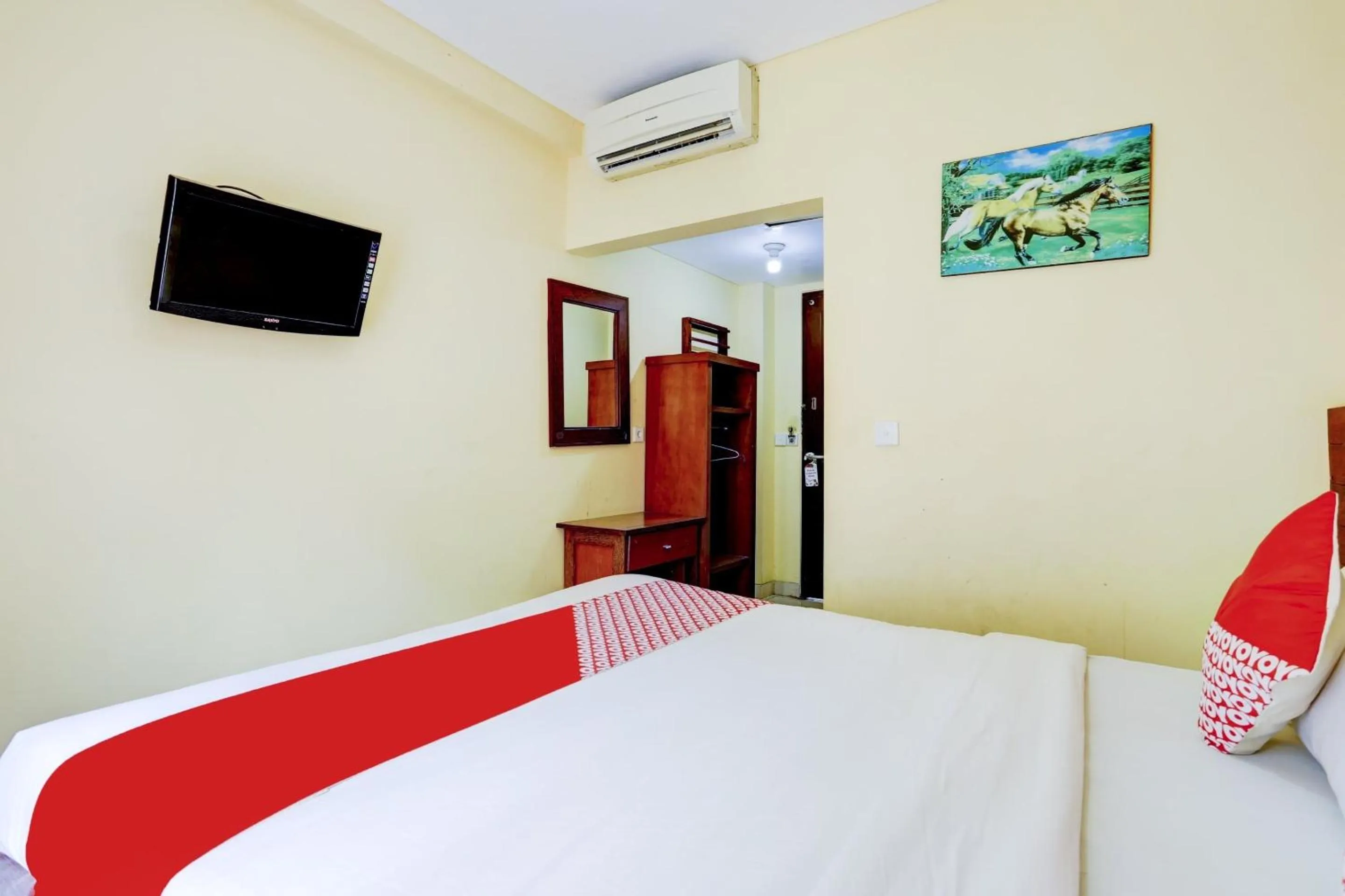 Bedroom in Hotel O Damai