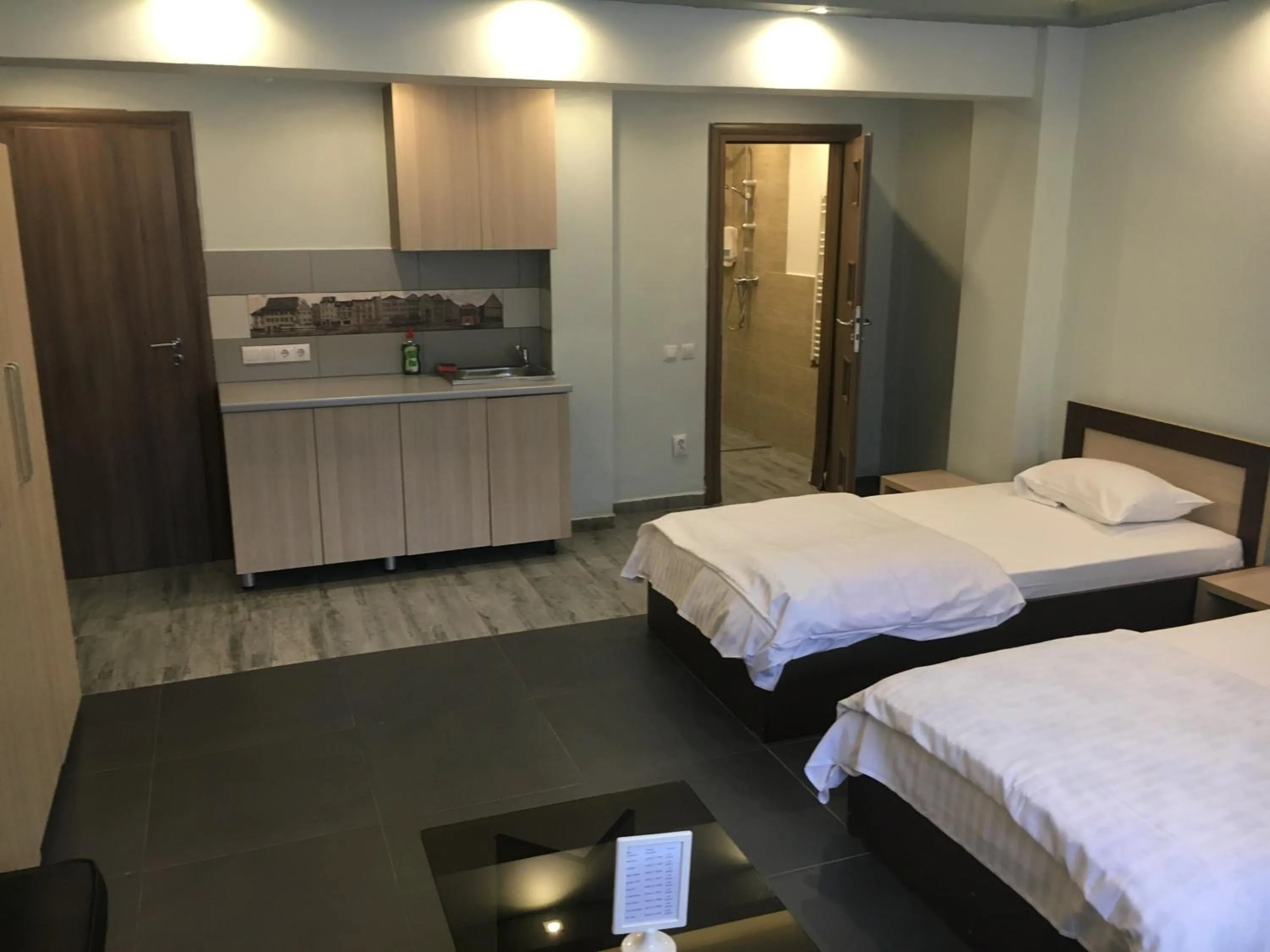 City Center Apartments & Suites by RDC
