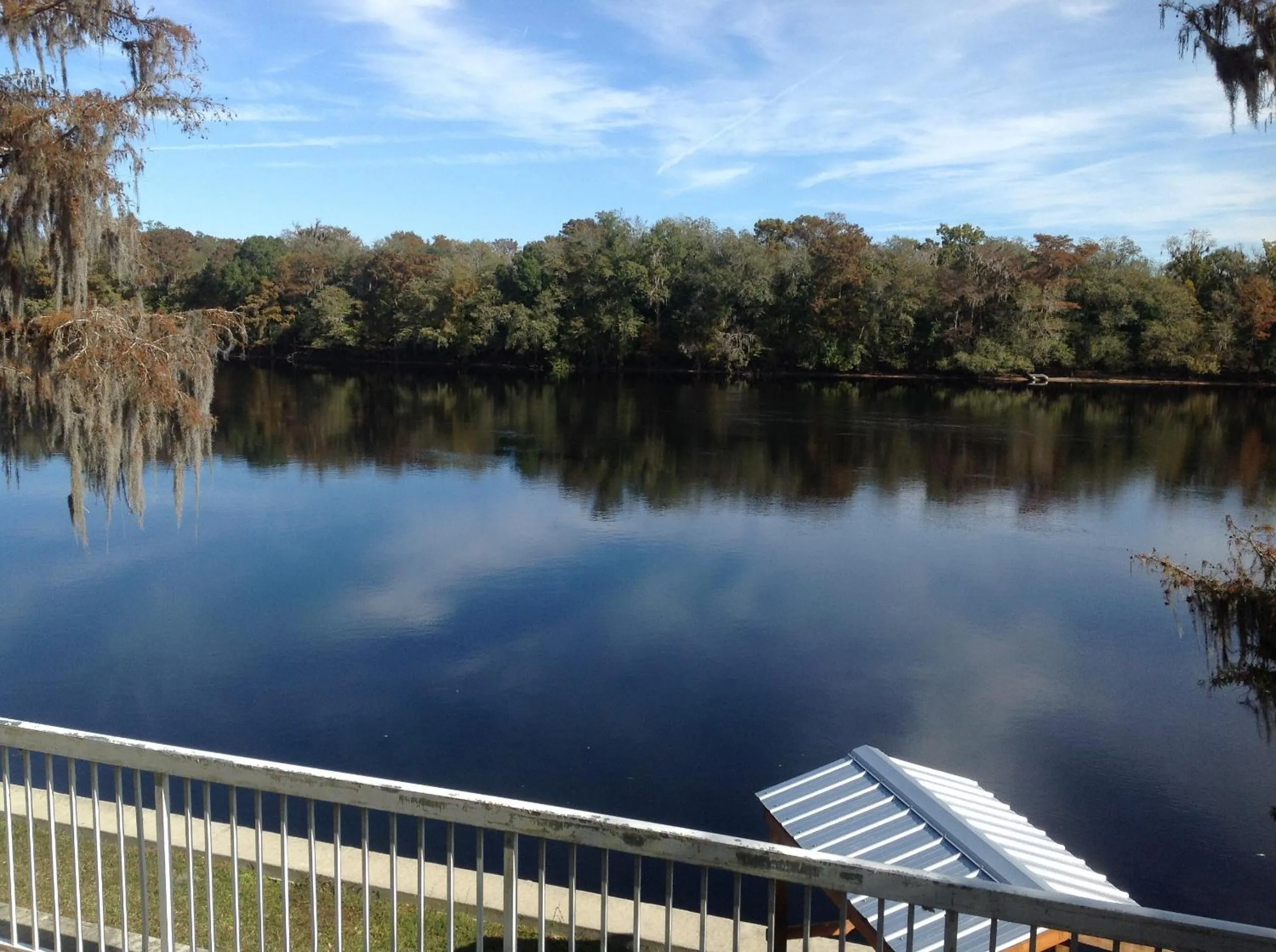 Fishing in The Suwannee Gables Motel & Marina