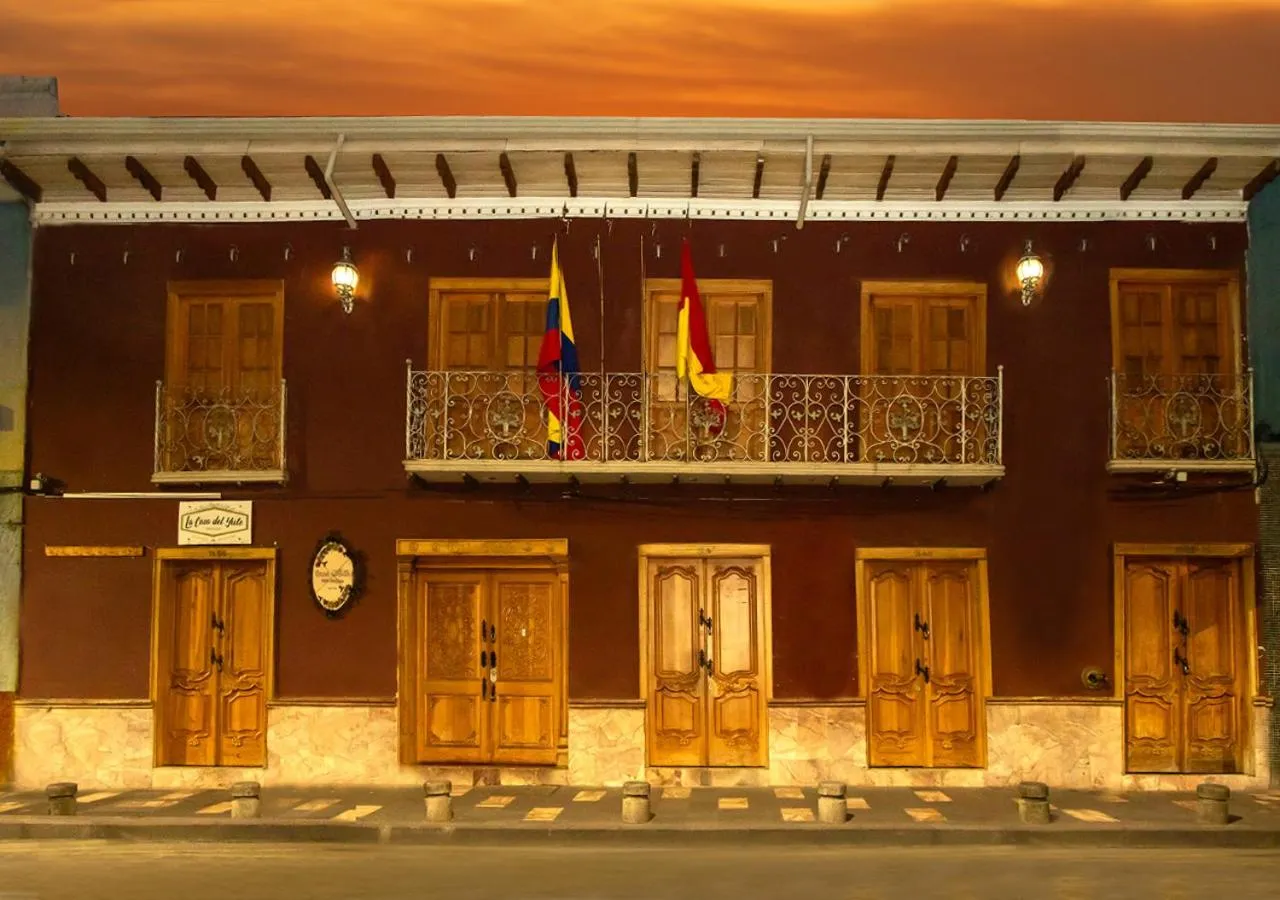 Property building in Hotel Boutique Casa Ruth en Cuenca