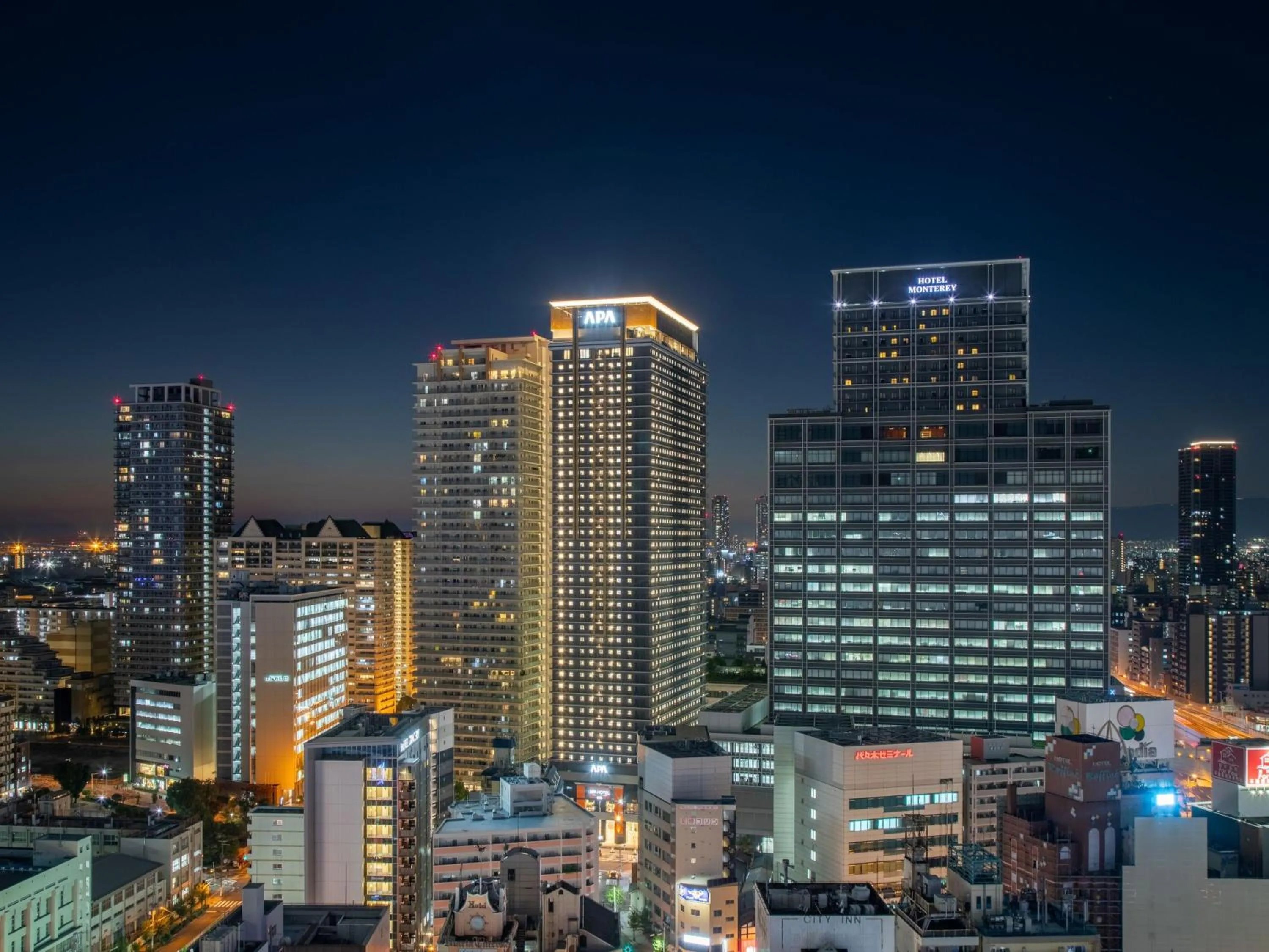 Property building in APA Hotel & Resort Osaka Namba Ekimae Tower