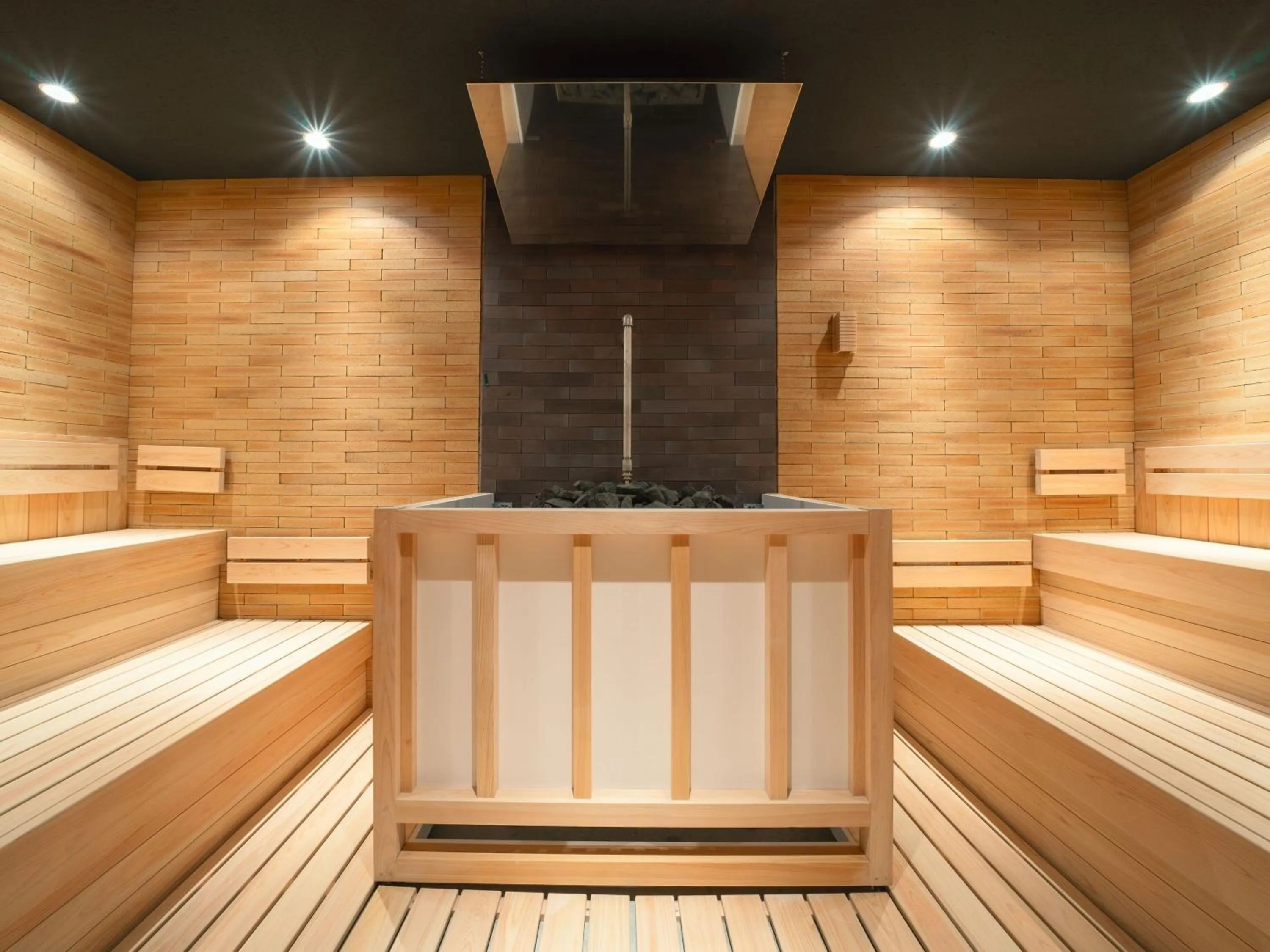 Hot Tub in APA Hotel & Resort Osaka Namba Ekimae Tower