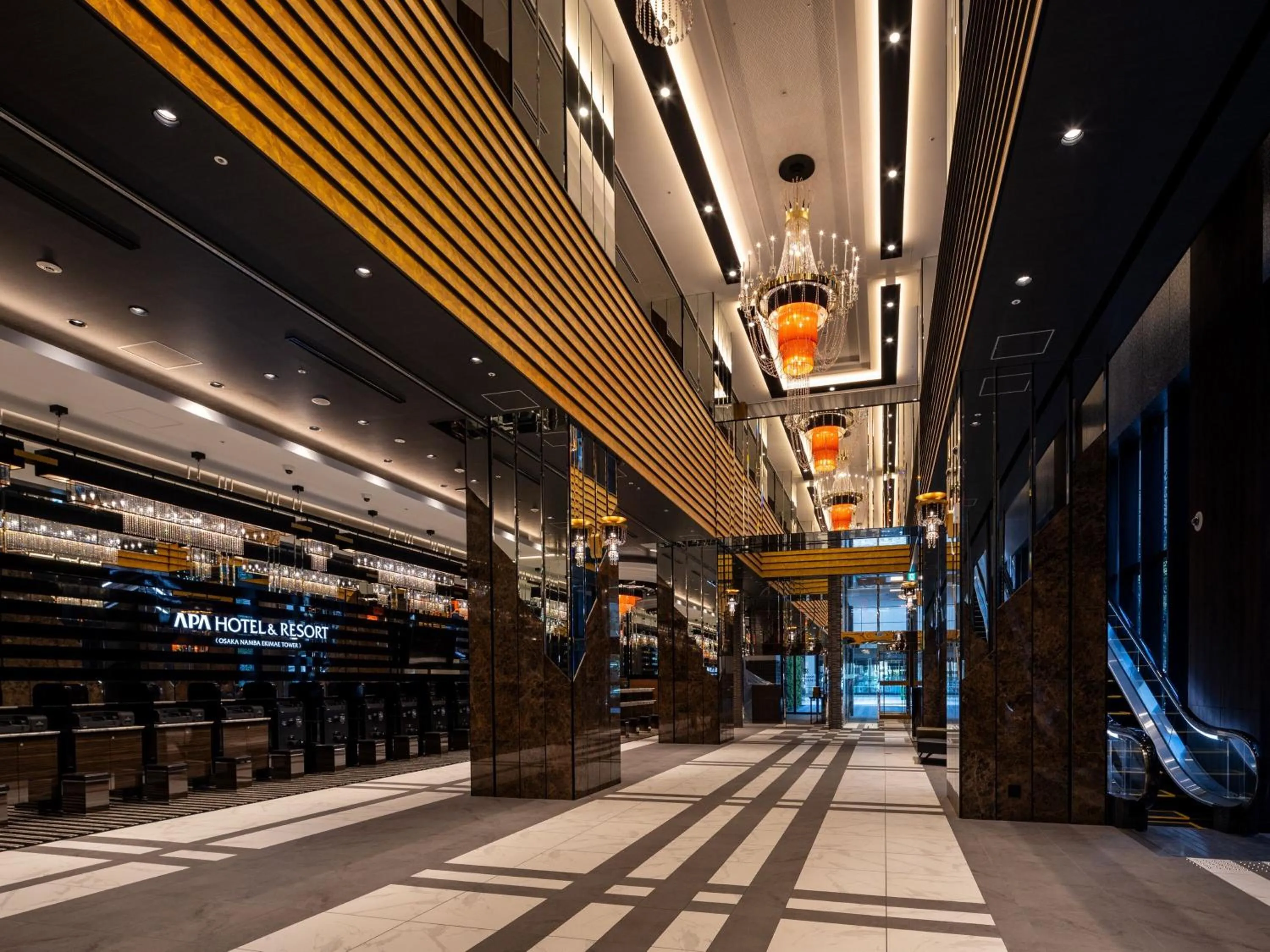 Lobby or reception in APA Hotel & Resort Osaka Namba Ekimae Tower