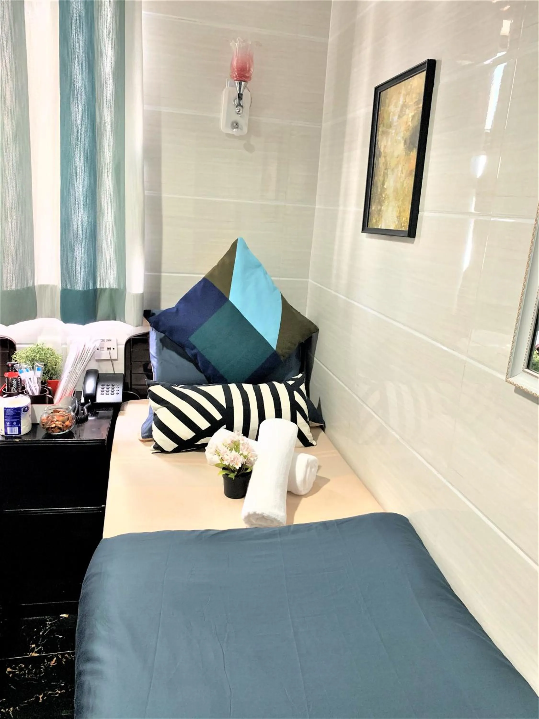 Bed in Sydney Hostel