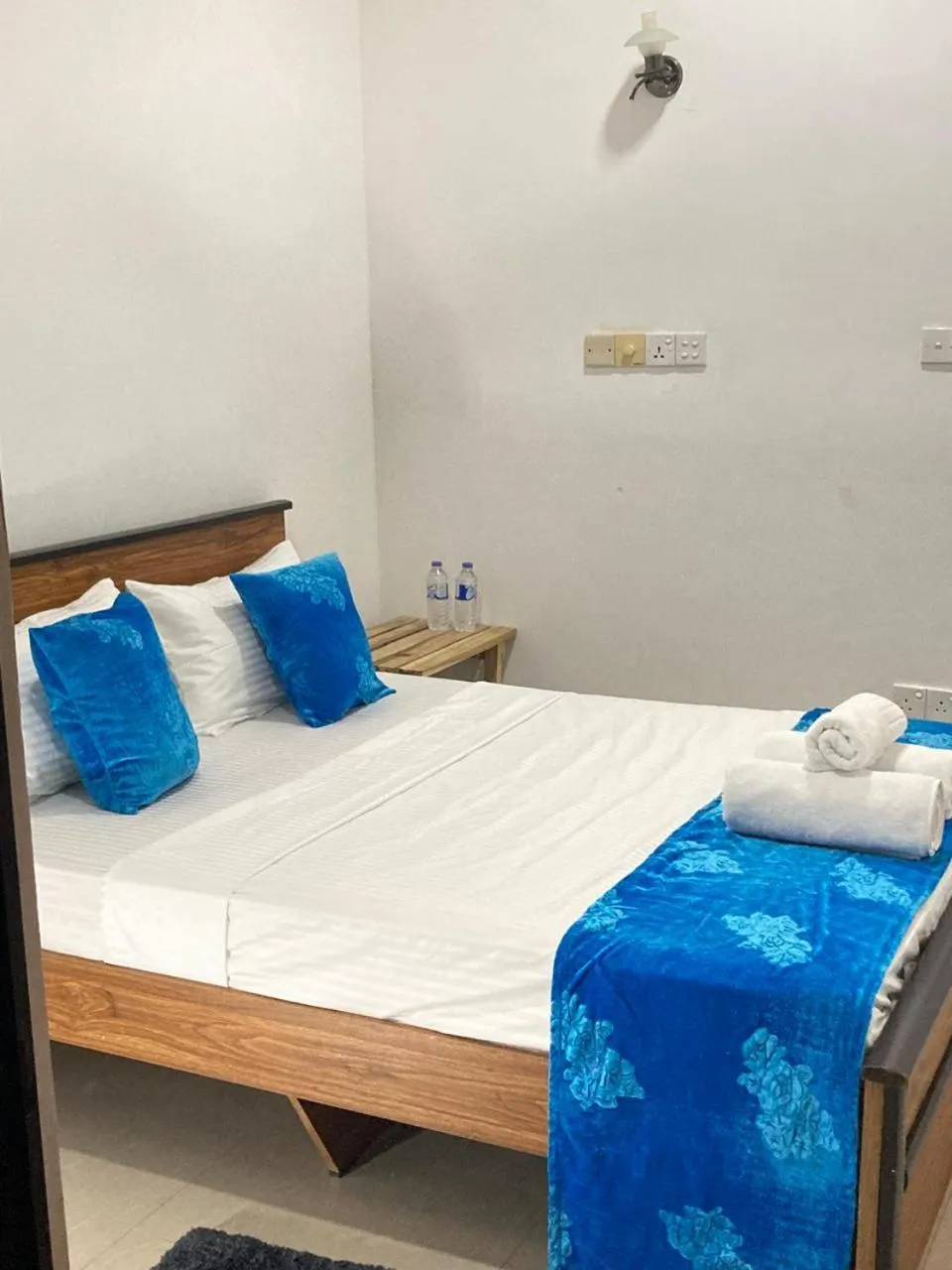 Standard Queen Room - single occupancy in Ceylon Beach haven Uppuveli