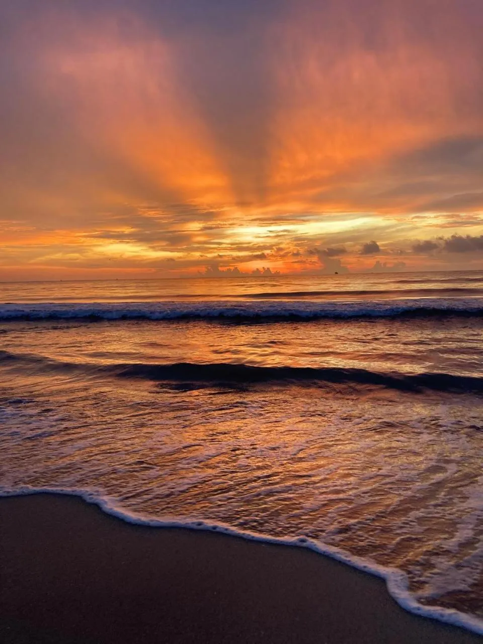 Ceylon Beach haven Uppuveli
