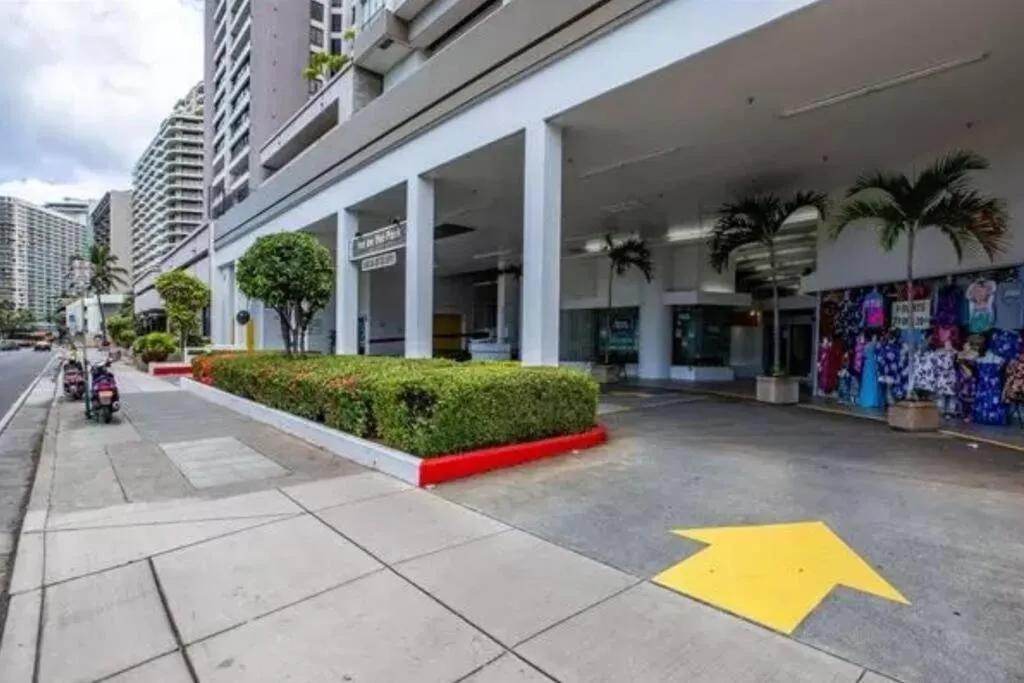 Property building in Gem of Waikiki at Inn on the Park