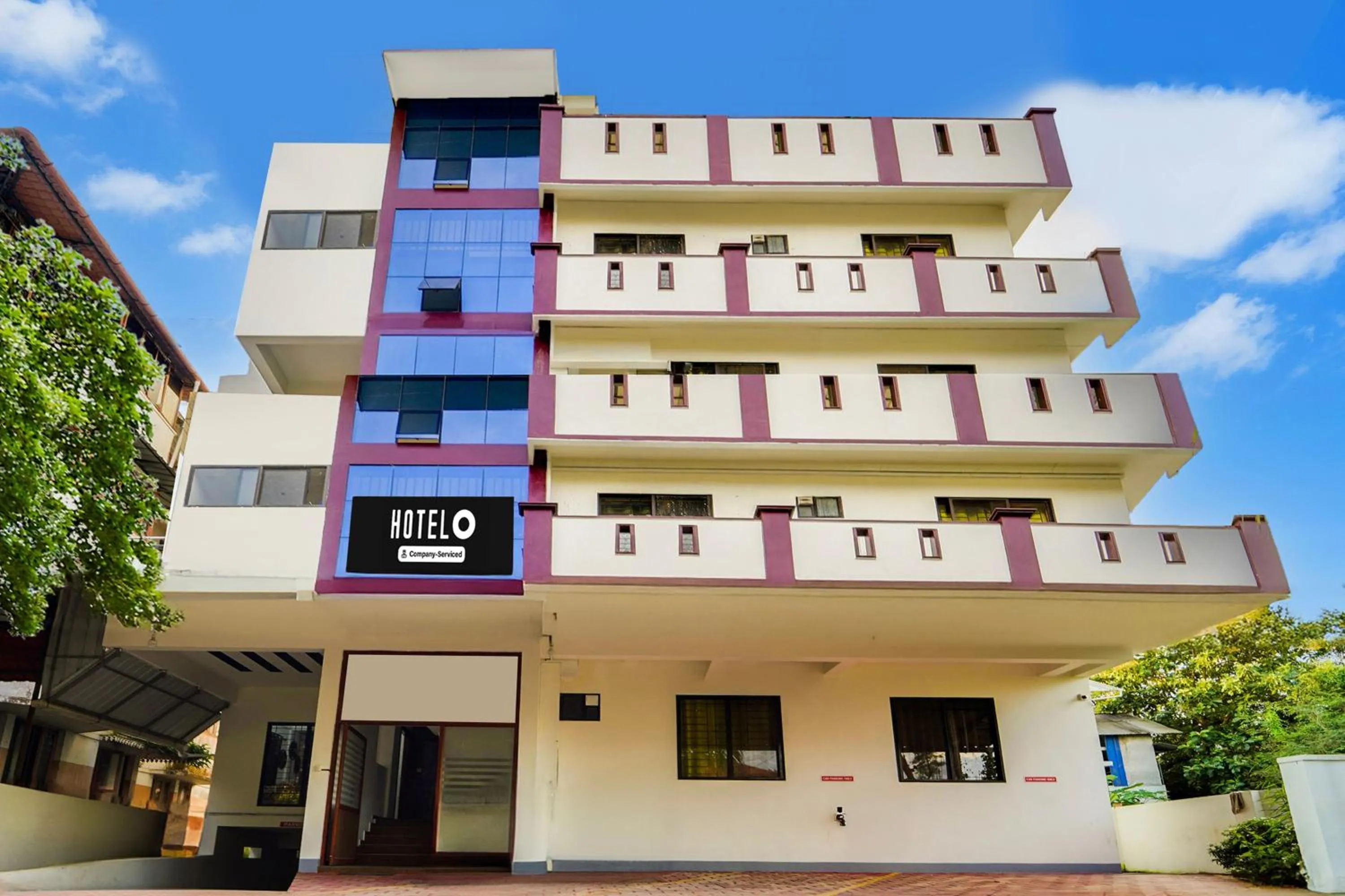 Facade/entrance in Super Hotel O Cheranelloor Aster Medicity Formerly Abriz Residency