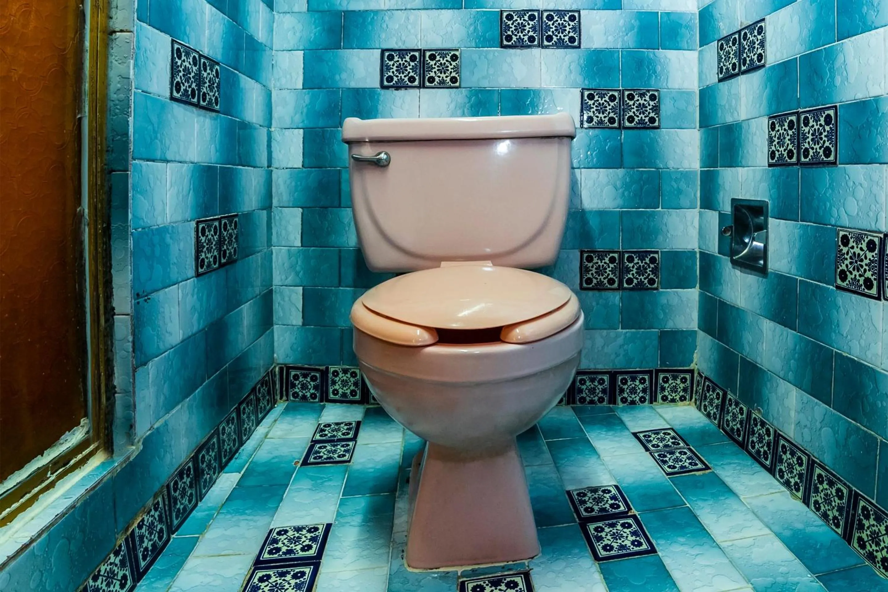 Bathroom in OYO Hotel El Mineral, Tlalpujahua