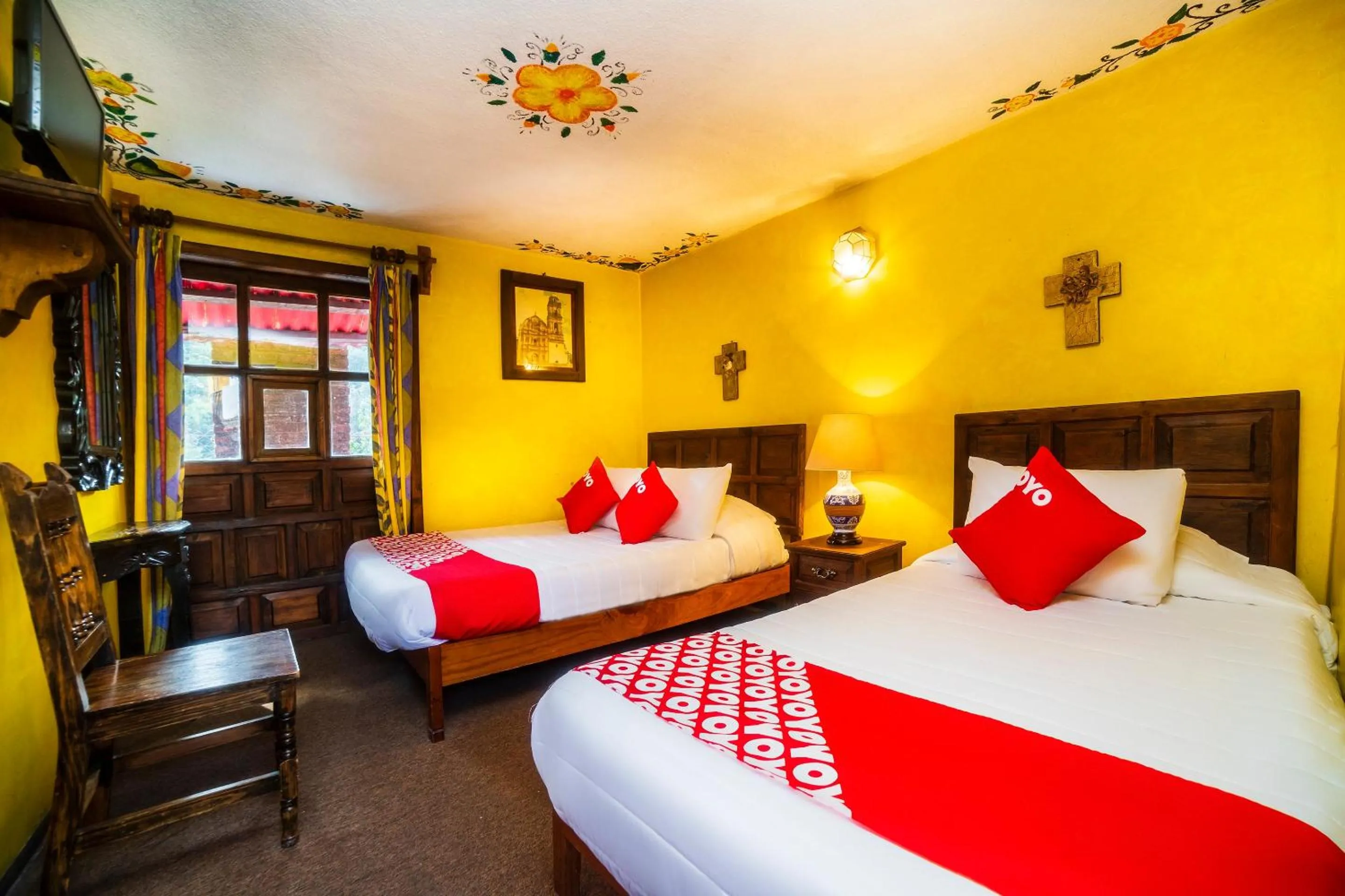 Bedroom, Bed in OYO Hotel El Mineral, Tlalpujahua