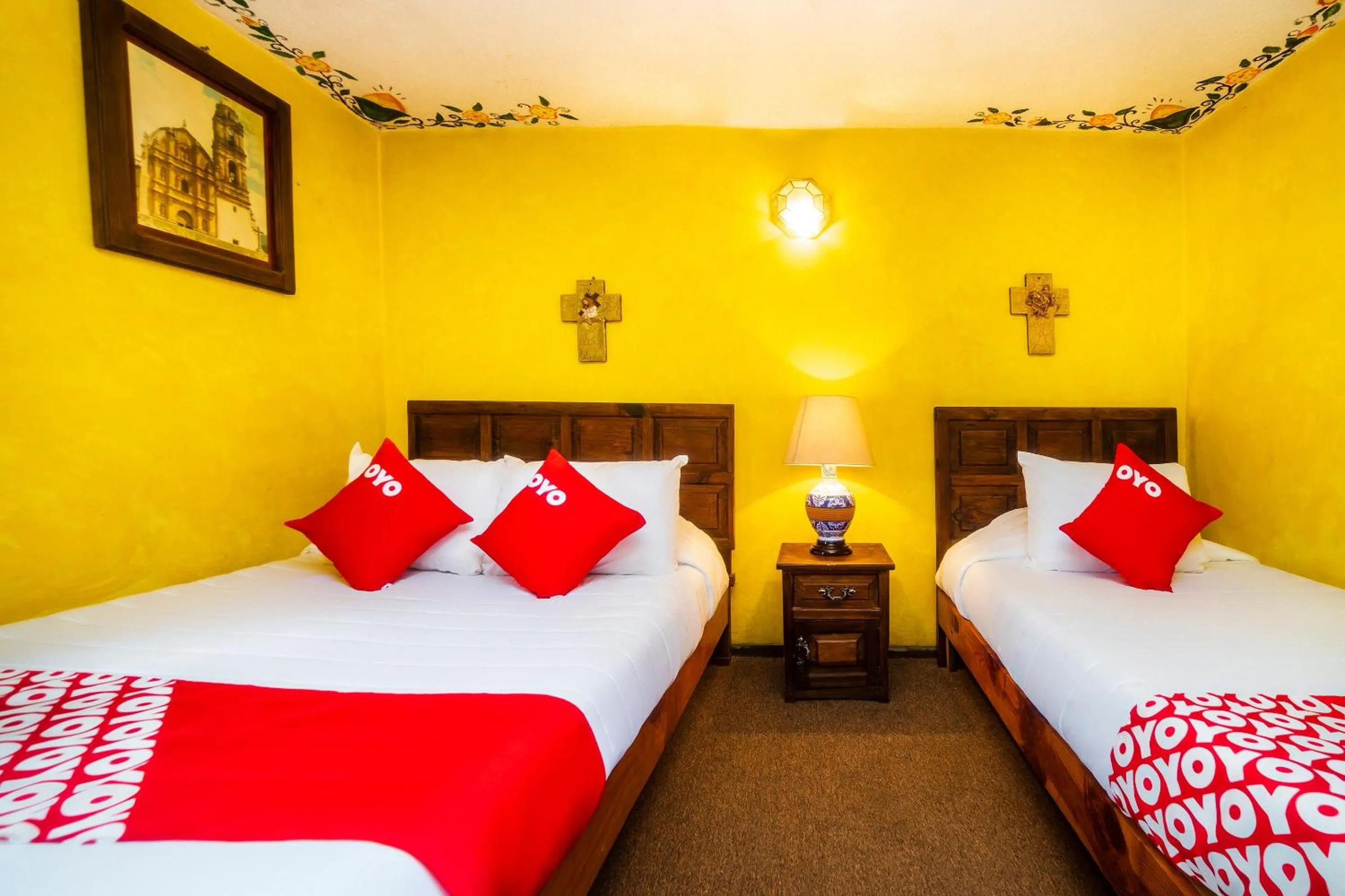 Bedroom, Bed in OYO Hotel El Mineral, Tlalpujahua