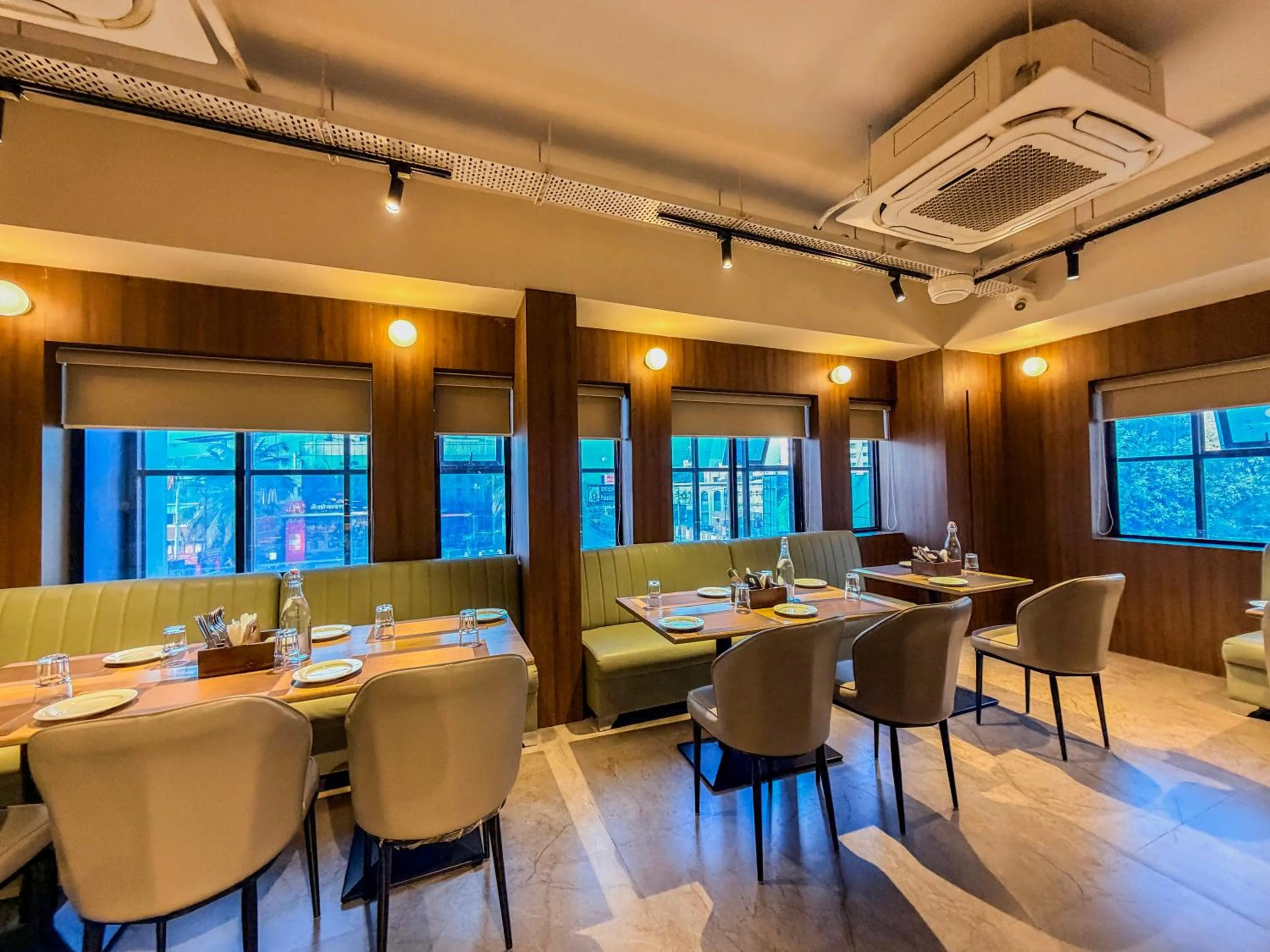 Restaurant/places to eat in Zip by Spree Hotels Shirdi - Walkable Distance from Sai Baba Temple