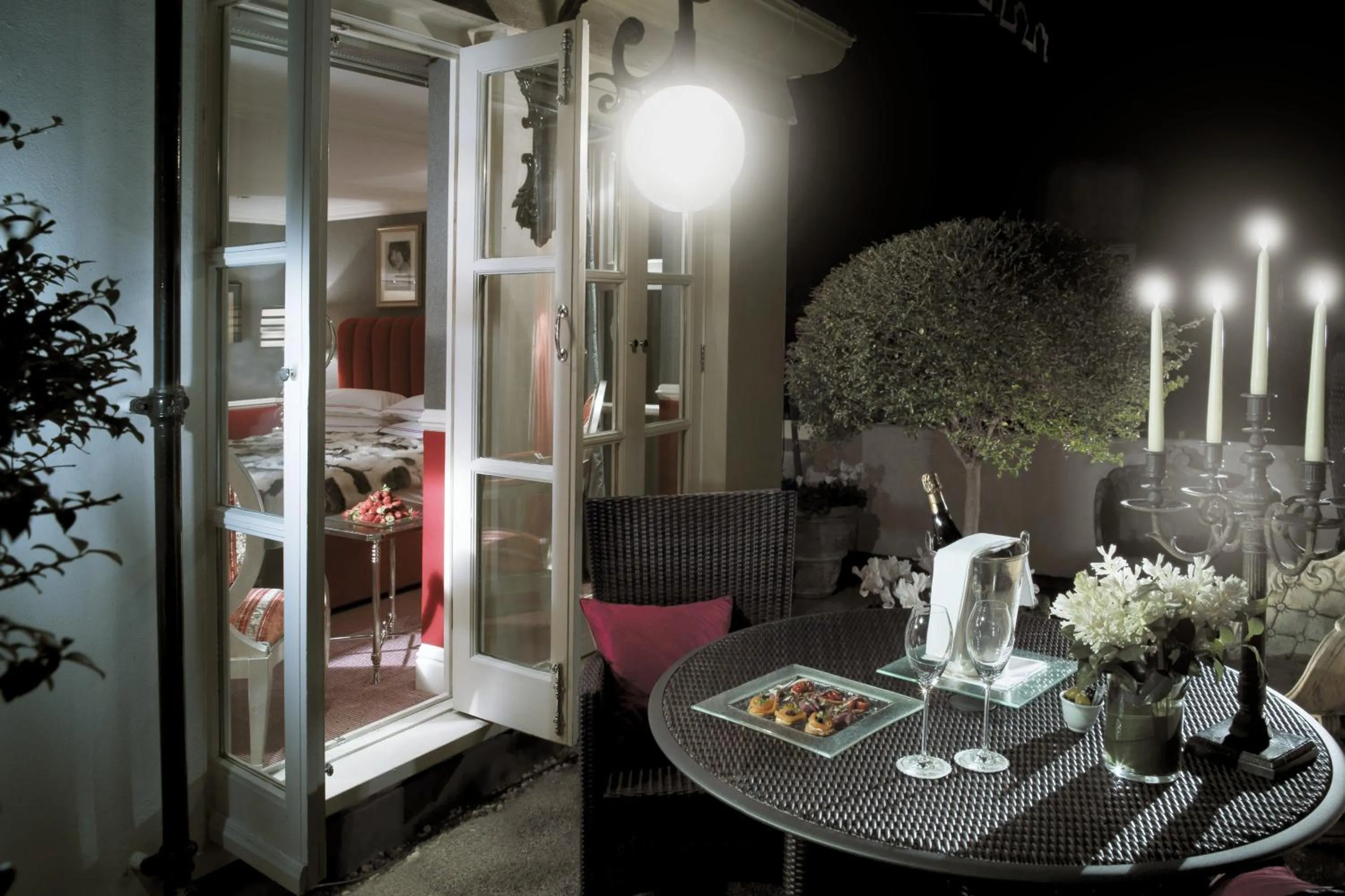 Bedroom in Milestone Hotel Kensington