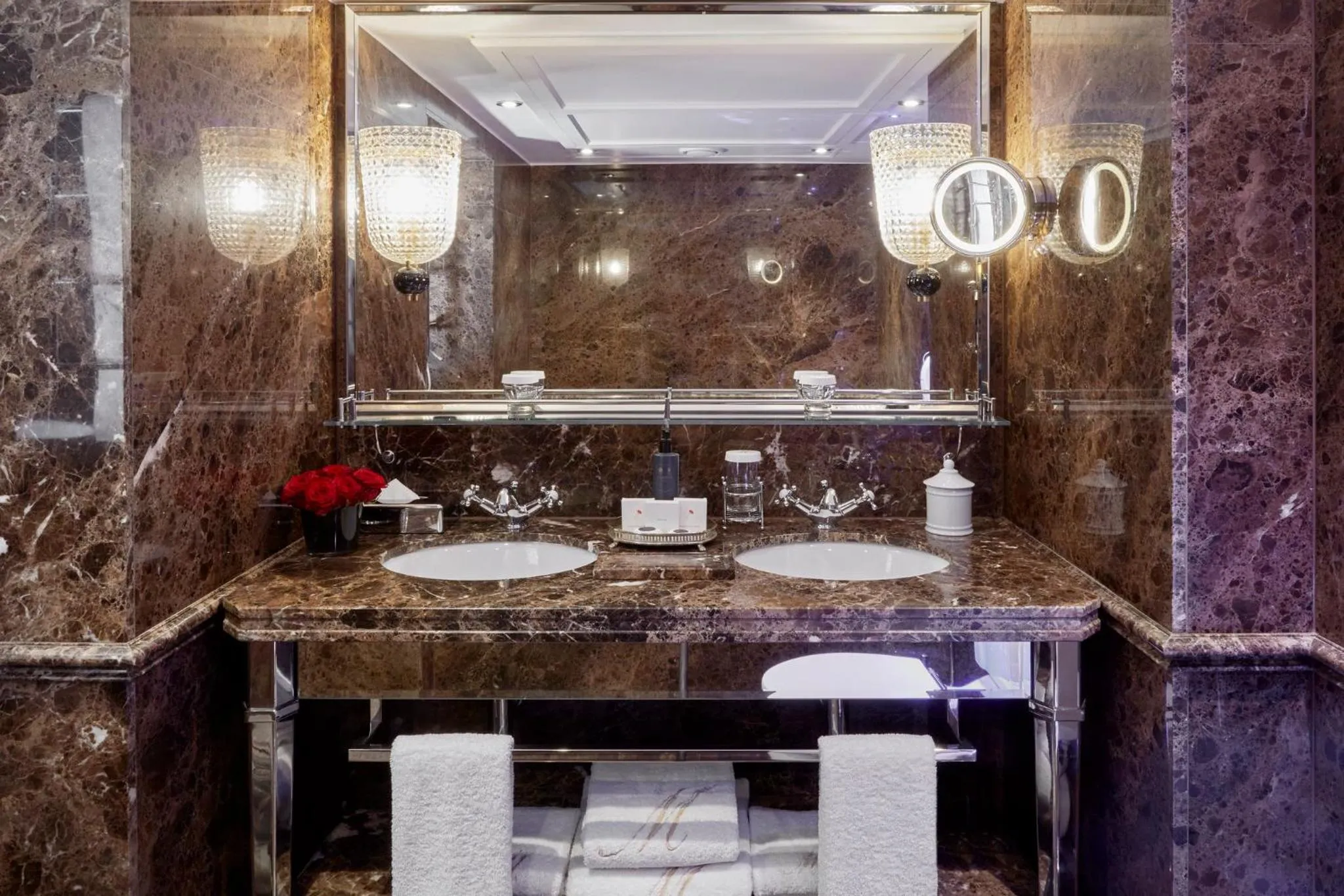 Bathroom in Milestone Hotel Kensington