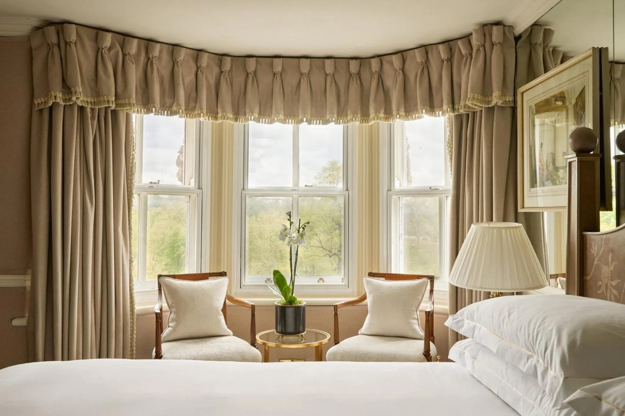 Photo of the whole room, Bed in Milestone Hotel Kensington