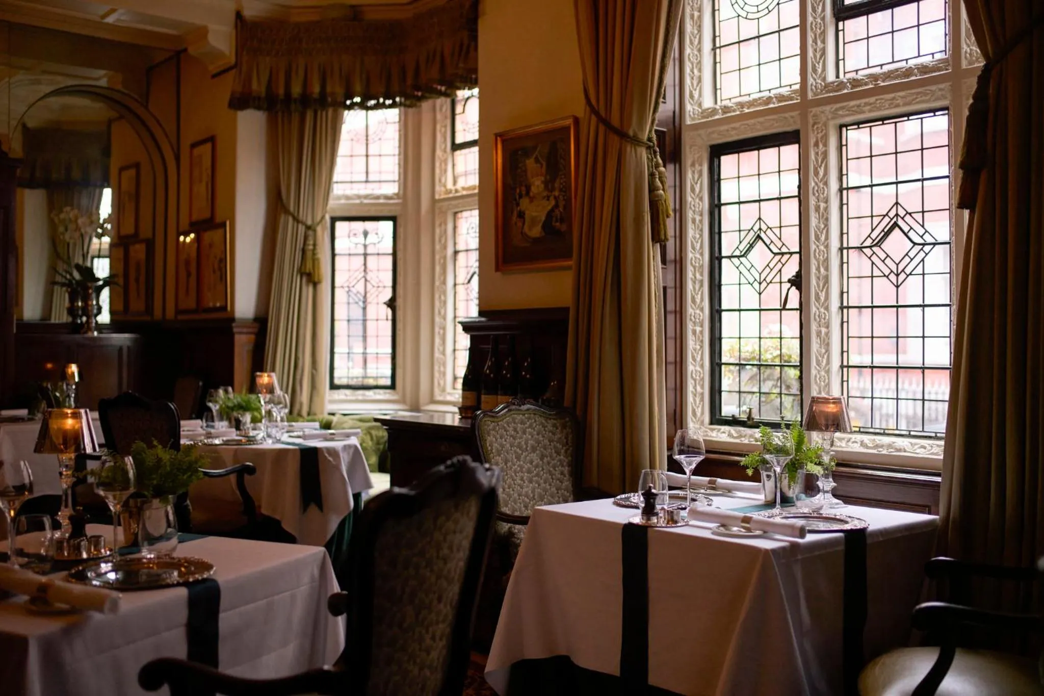 Restaurant/places to eat in Milestone Hotel Kensington