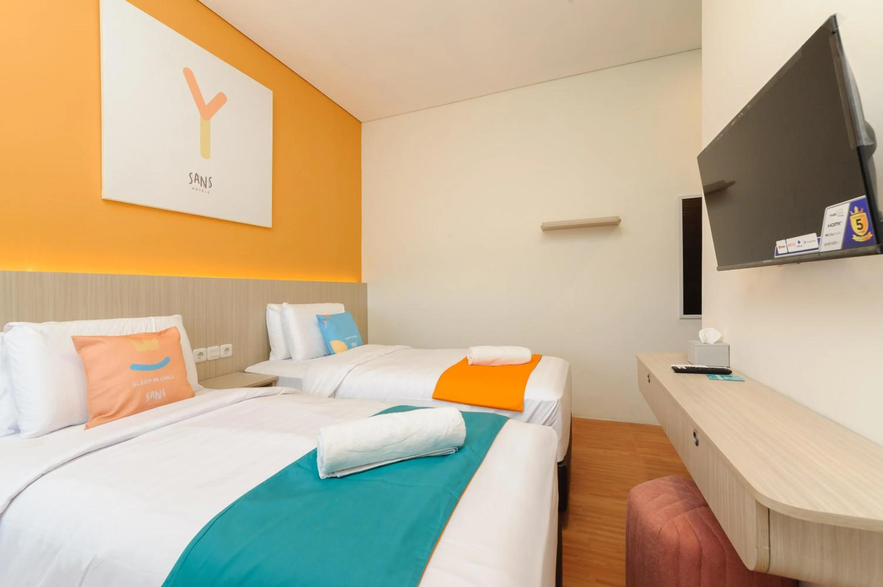 Bedroom, Bed in Sans Hotel Tajur Bogor