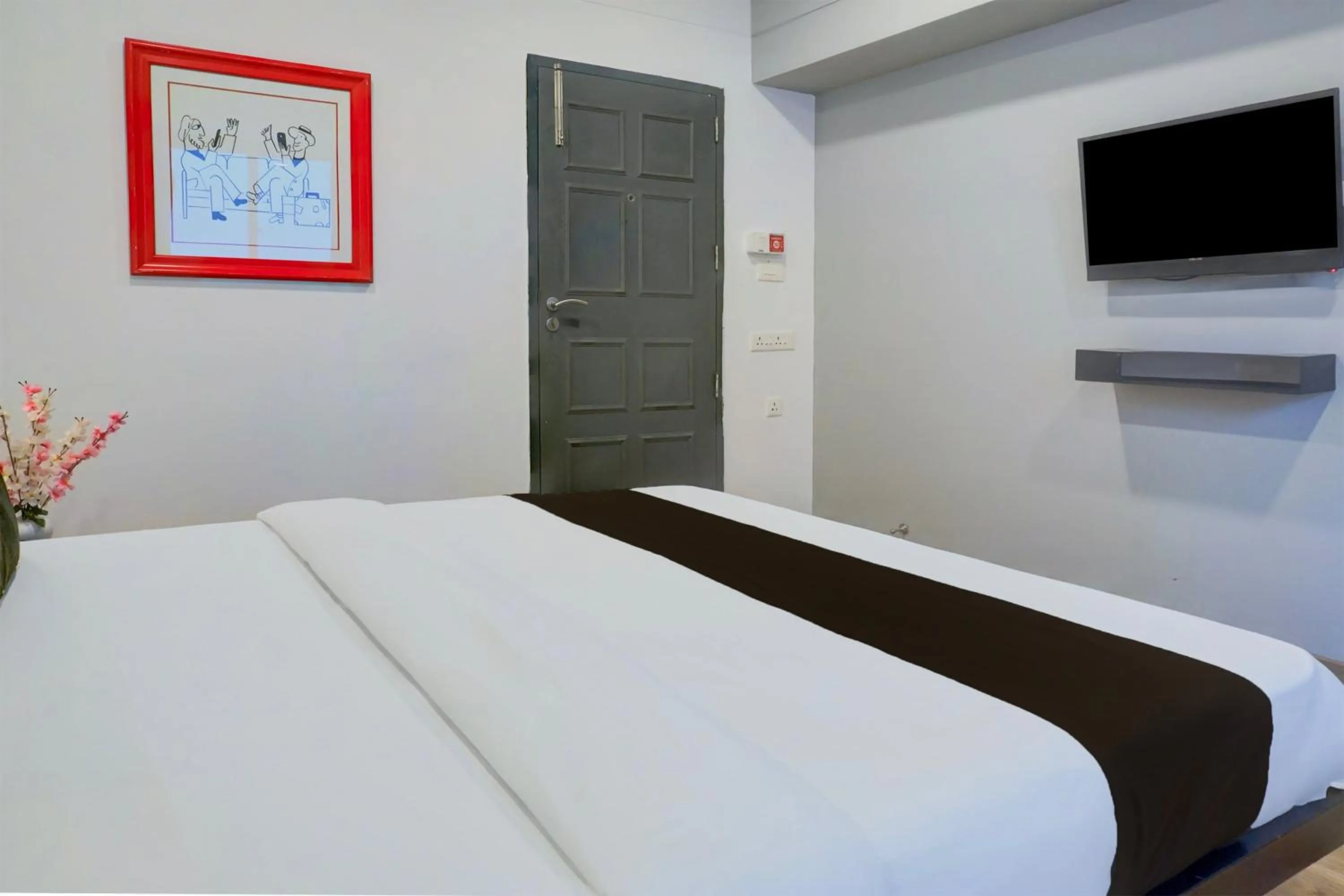 Bedroom, Bed in Super Townhouse Balewadi