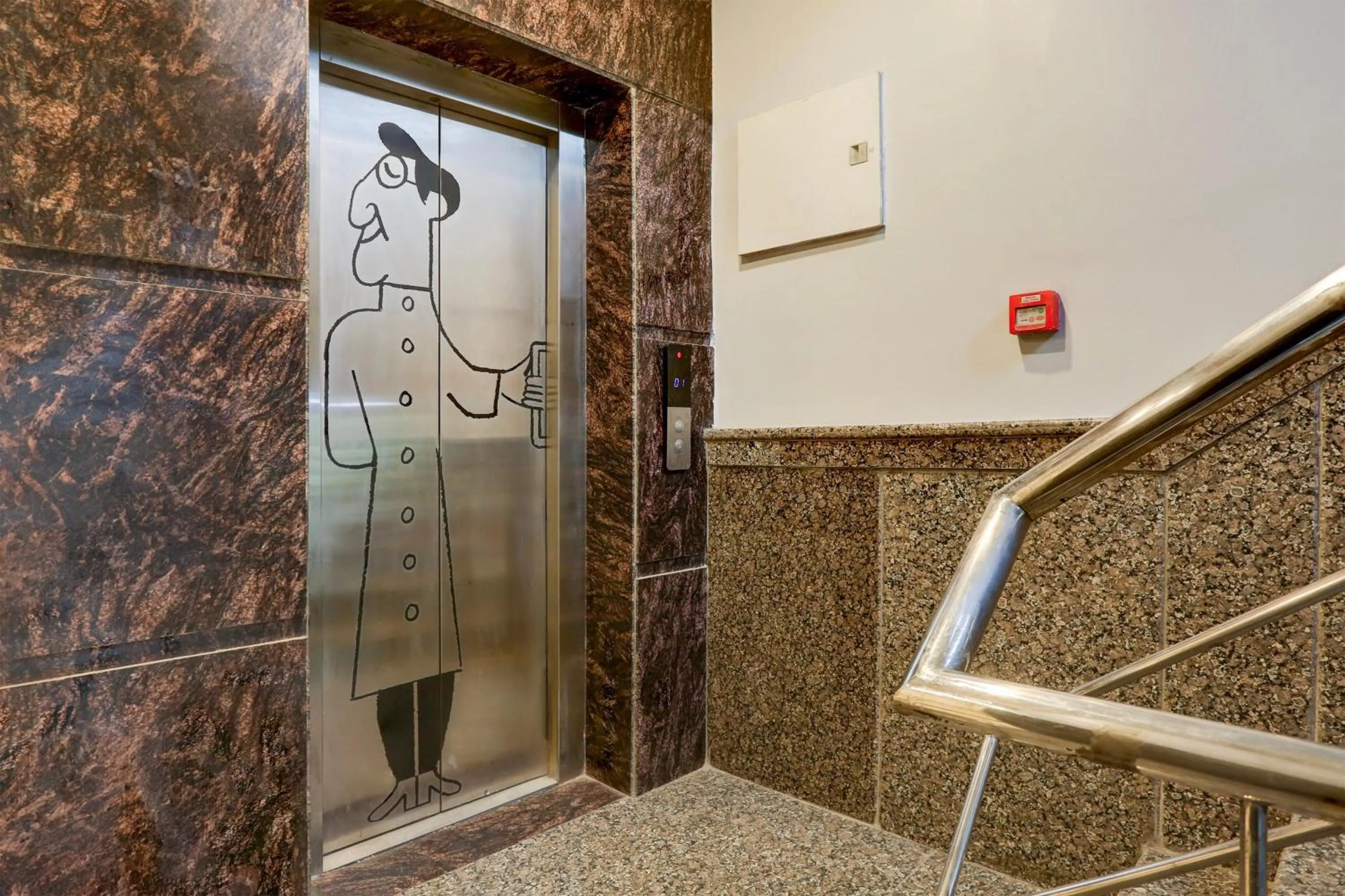 Lobby or reception in Super Townhouse Rohini Sector 18 Formerly Relic Stay