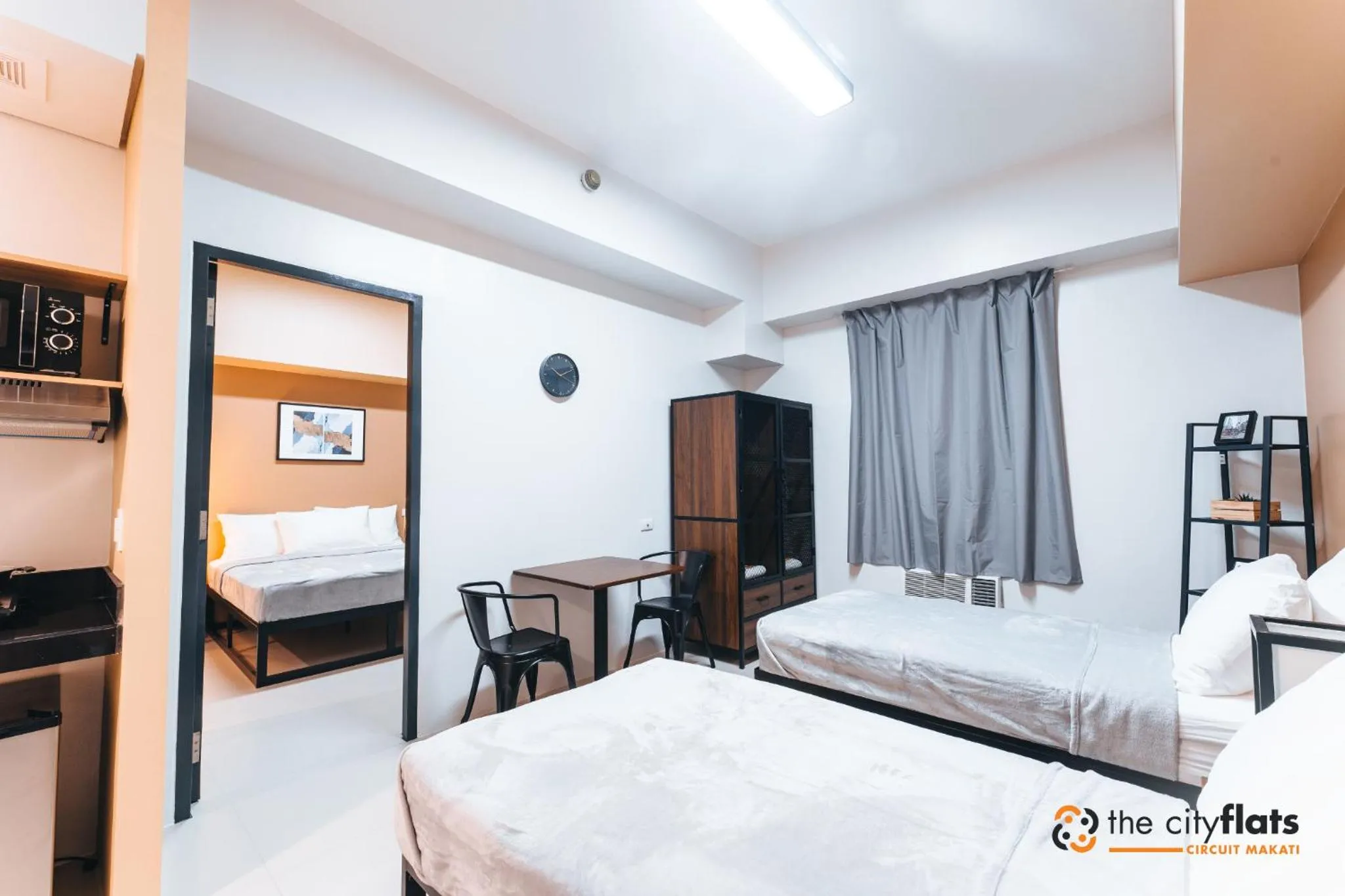 Bed in The City Flats Circuit