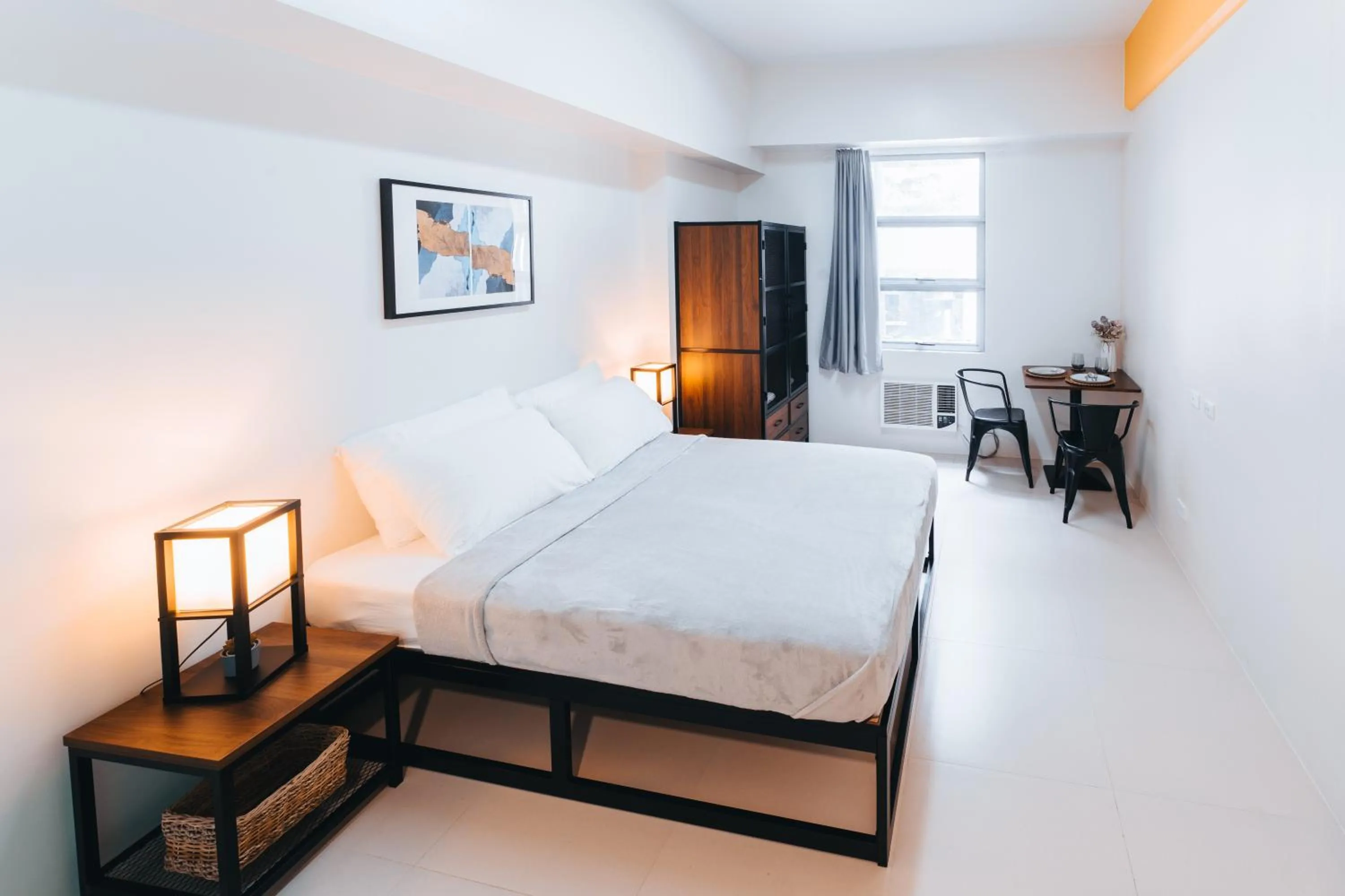 Bed in The City Flats Circuit