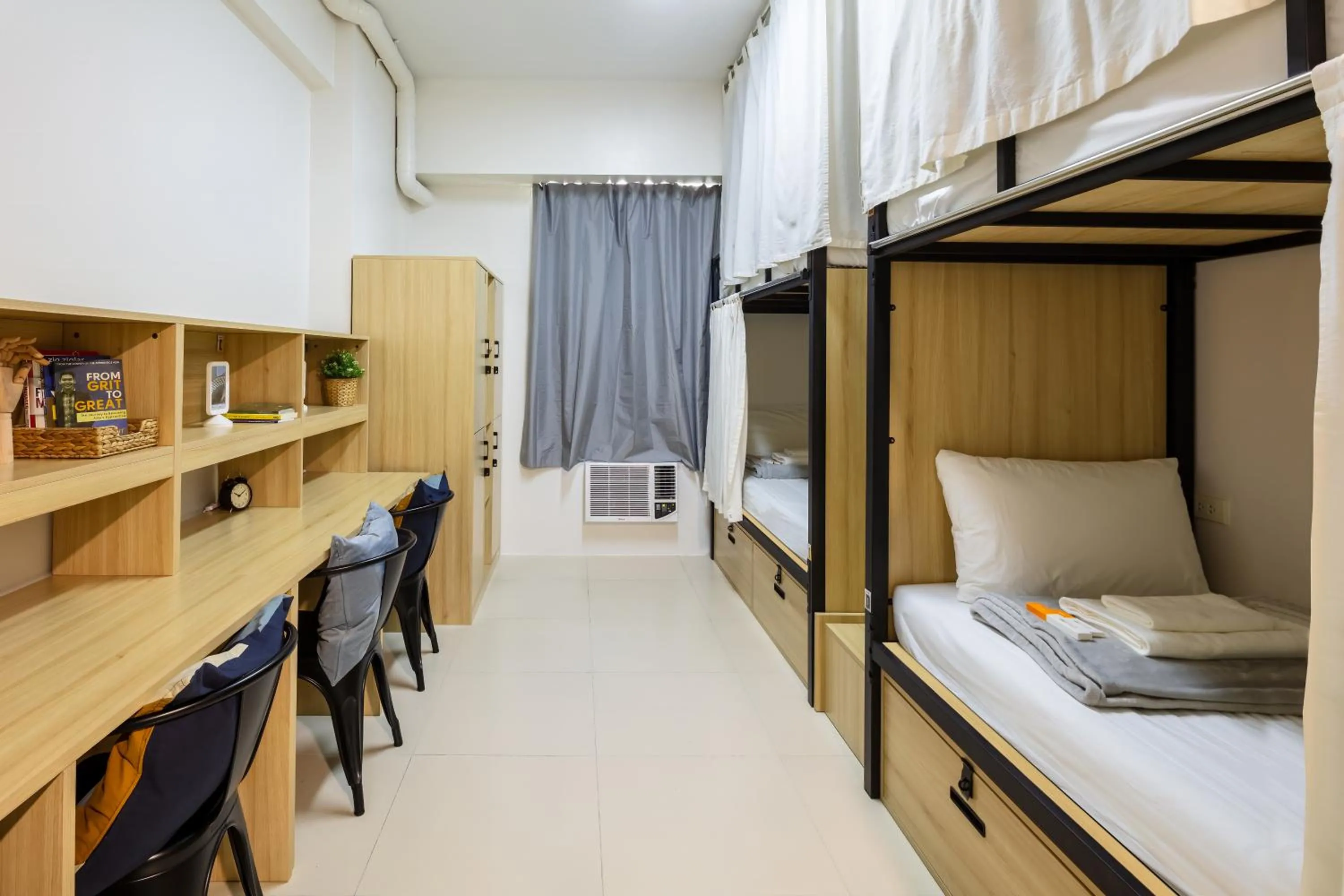 Bed in The City Flats Circuit