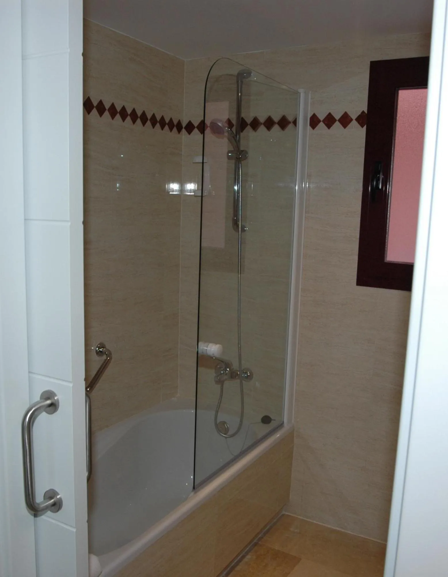 Shower in Apartamentos Manilva Green