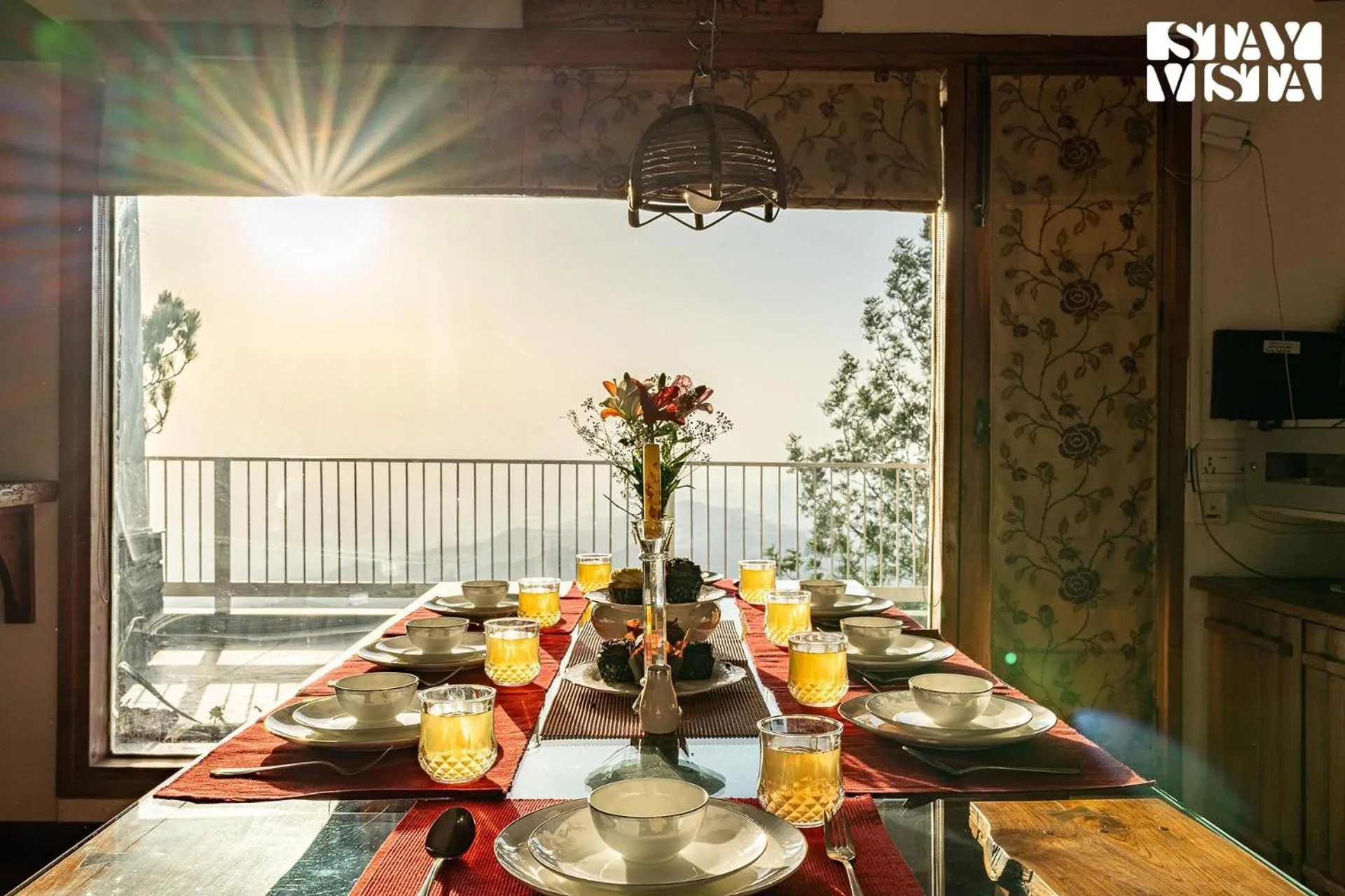 Dining area in StayVista at The Rustic Retreat - 4BHK Valley View villa with Lawn, Bonfire