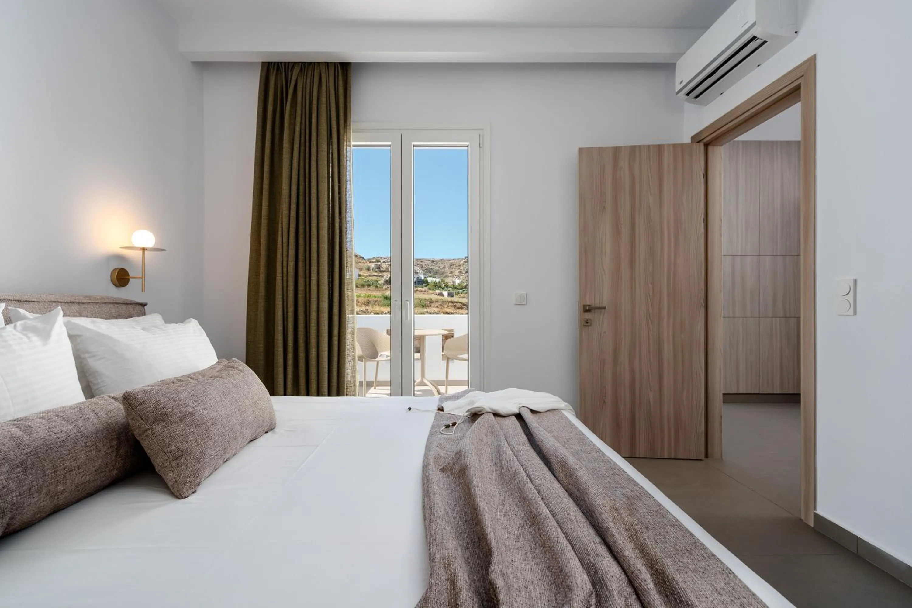 Patio, Bed in Thalelion 3 bedroom Villas with private pool and Jacuzzi