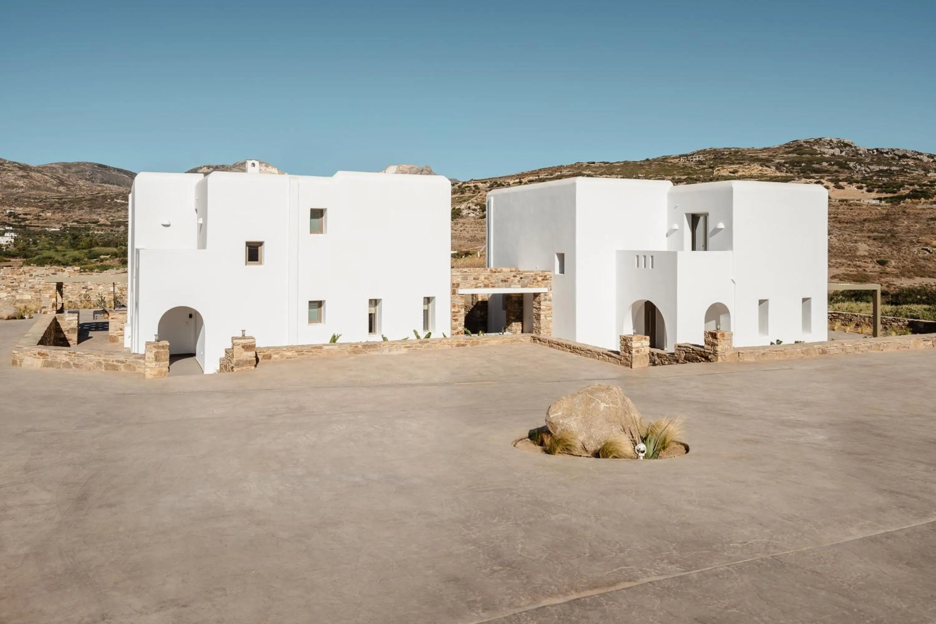 Property building in Thalelion 3 bedroom Villas with private pool and Jacuzzi