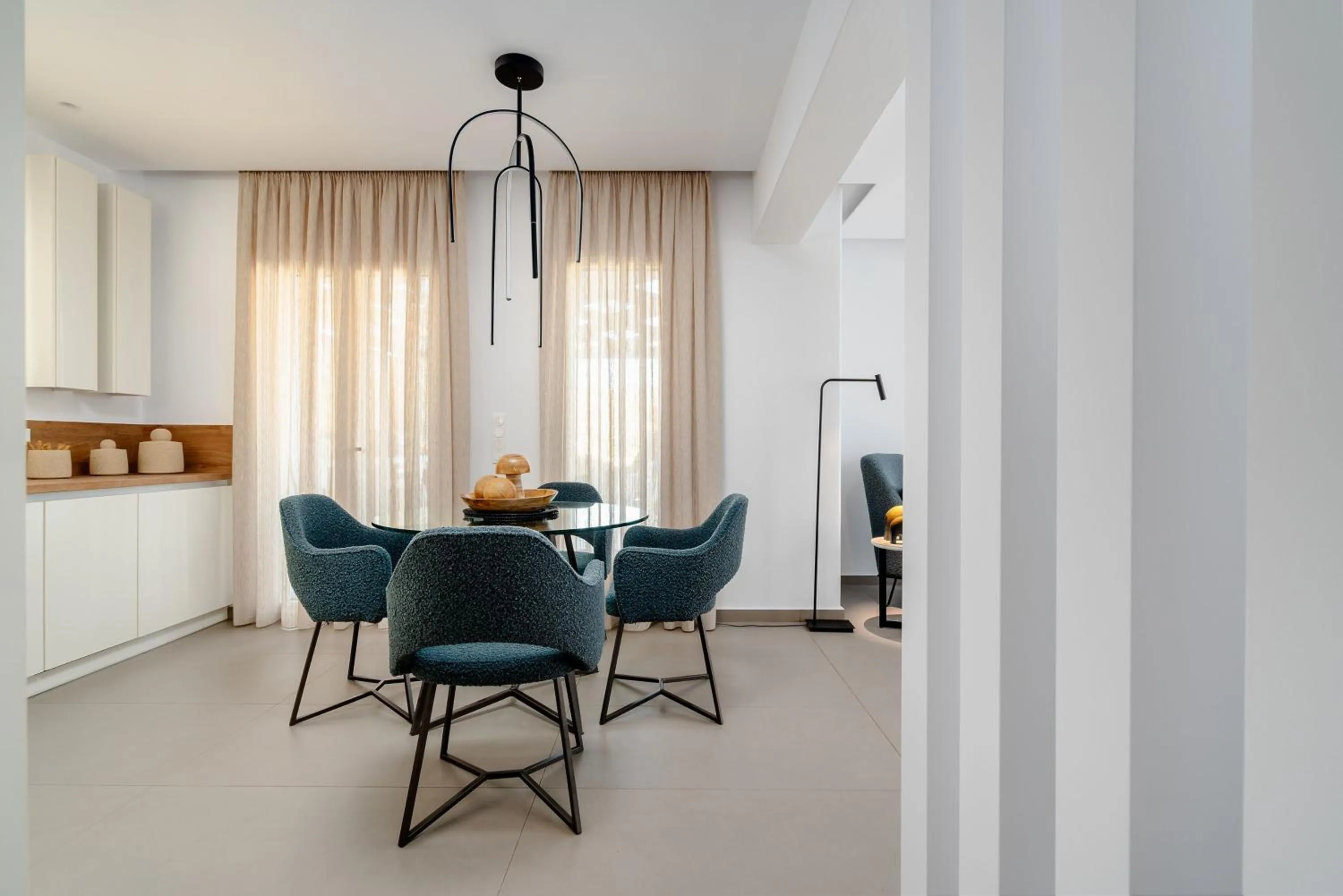 Patio in Thalelion 3 bedroom Villas with private pool and Jacuzzi