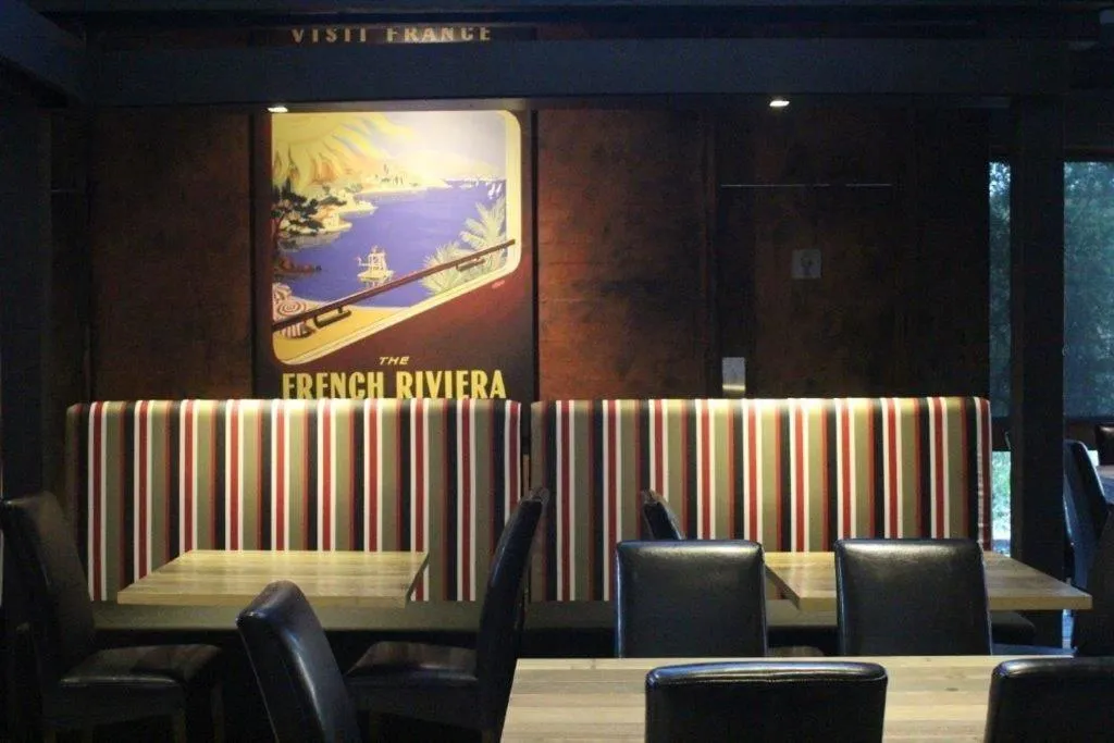 Restaurant/places to eat in Brougham Arms Hotel