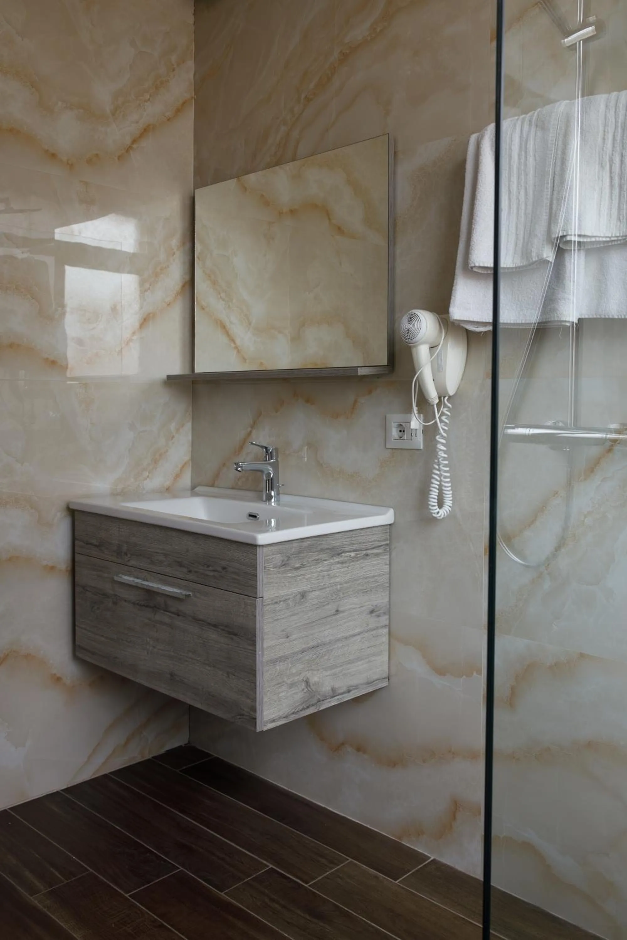 Toilet in AMH Hotel Durres