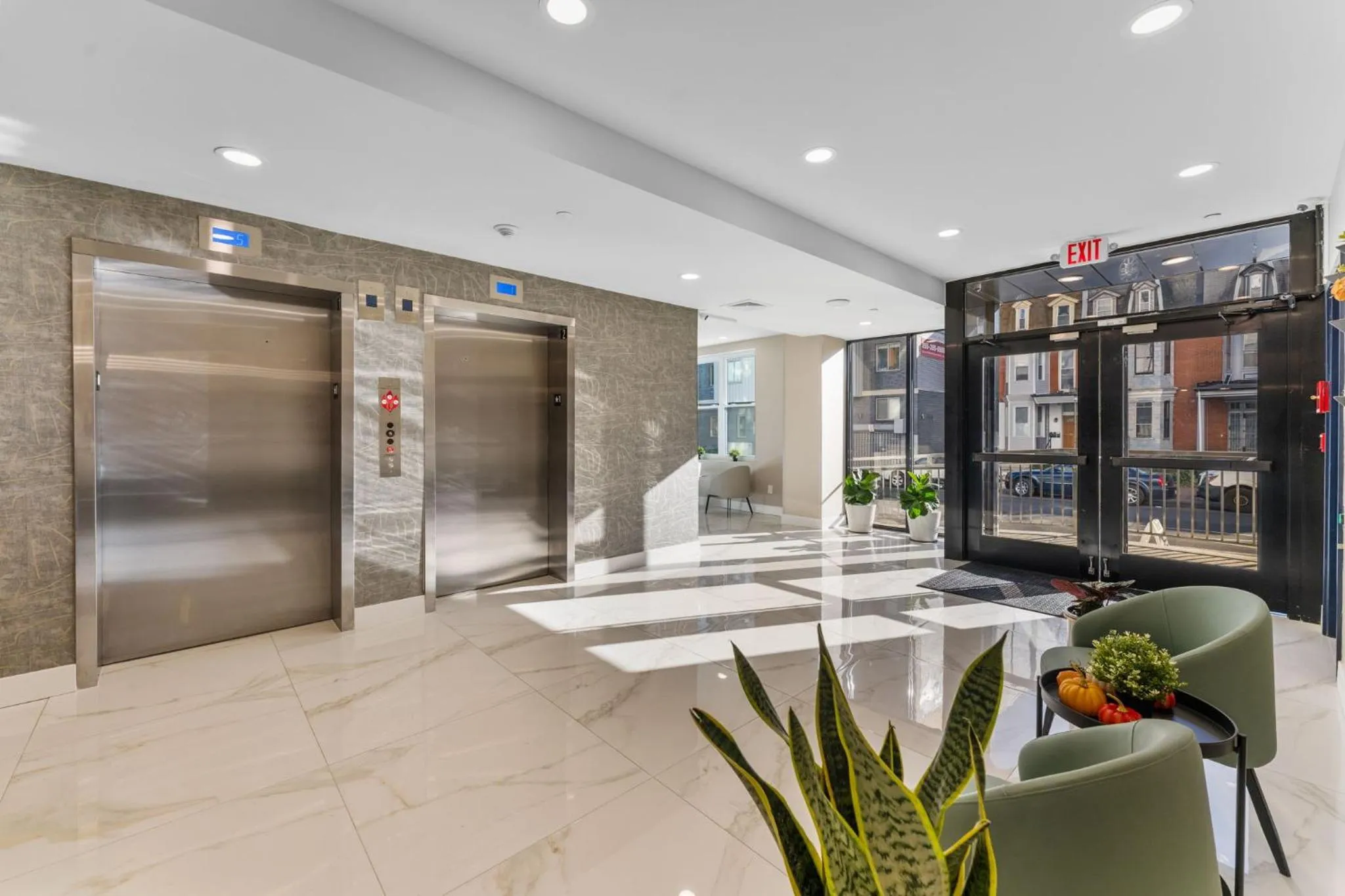 Lobby or reception in 4211 Suites