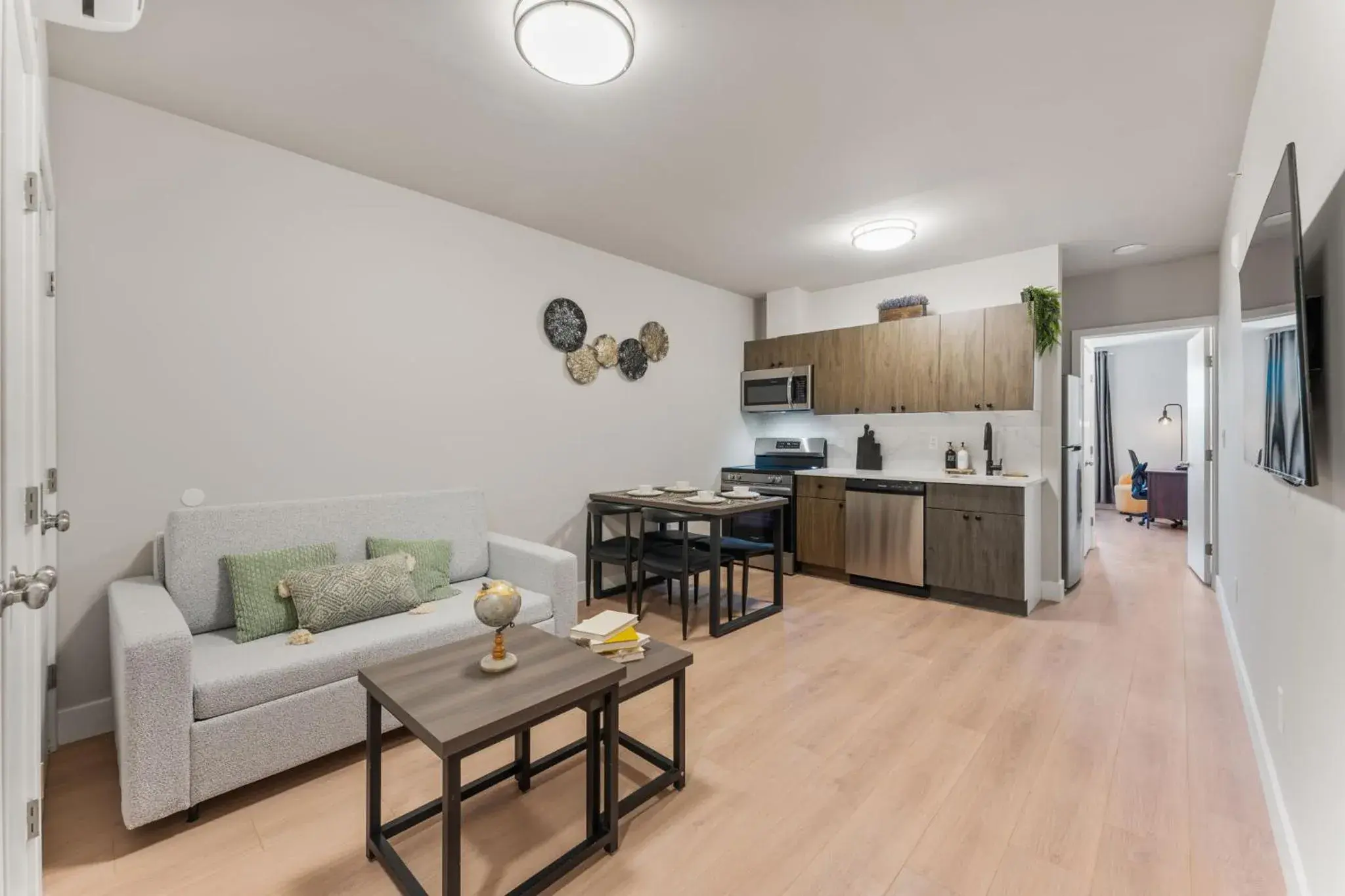 One-Bedroom Suite in 4211 Suites One-Bedroom Suite in 4211 Suites