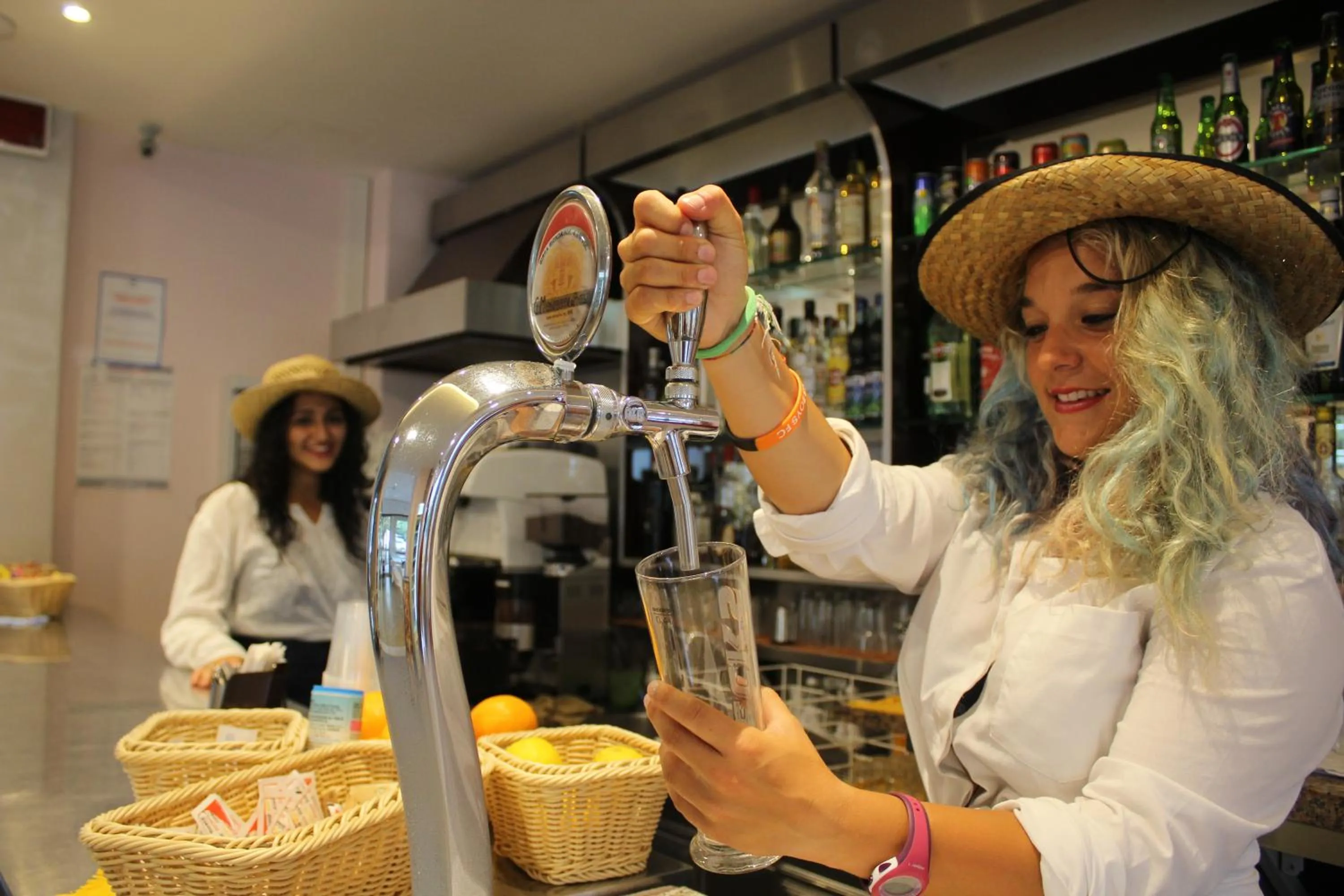 Lounge or bar in Hotel Buenos Aires