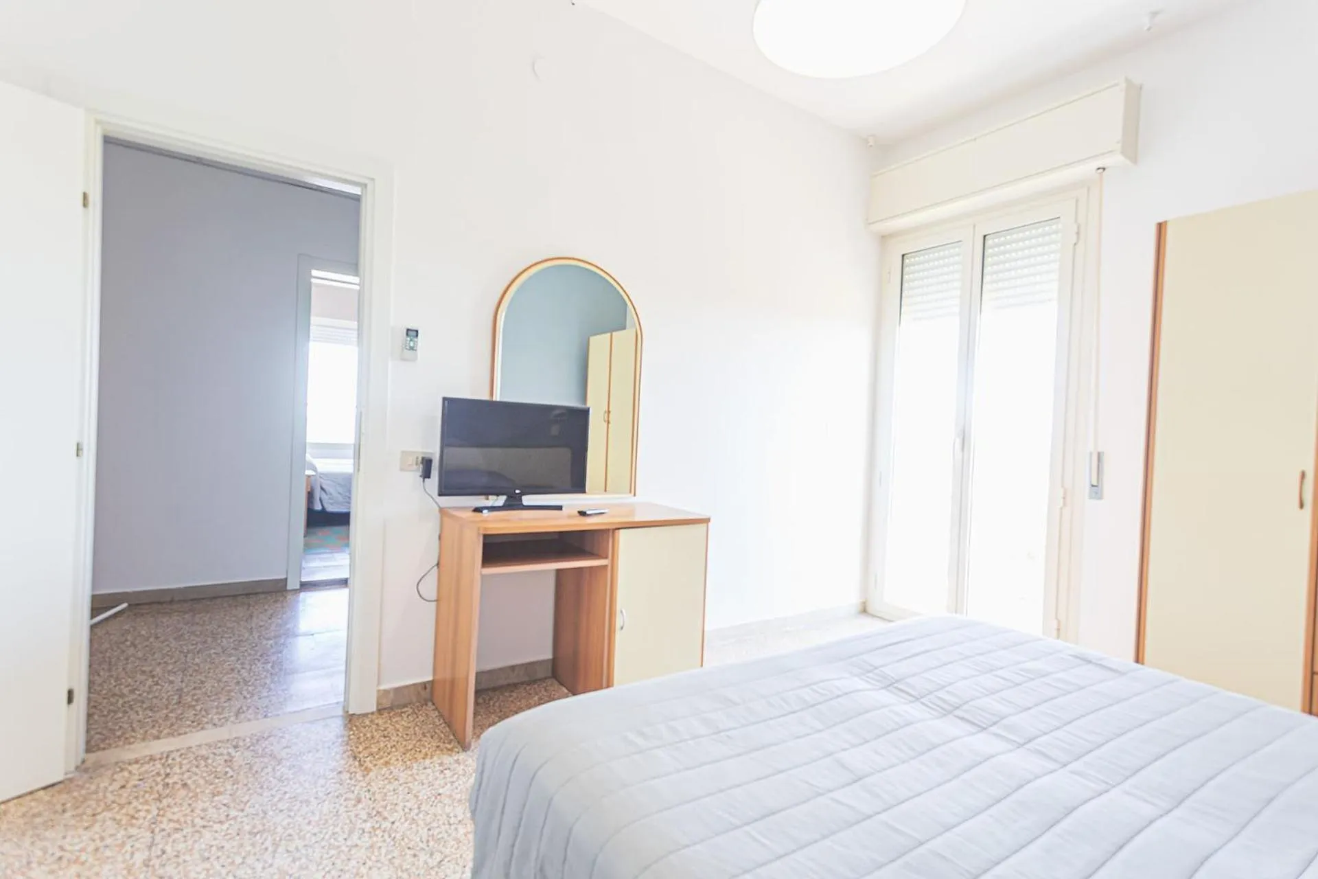 Photo of the whole room in Hotel Buenos Aires