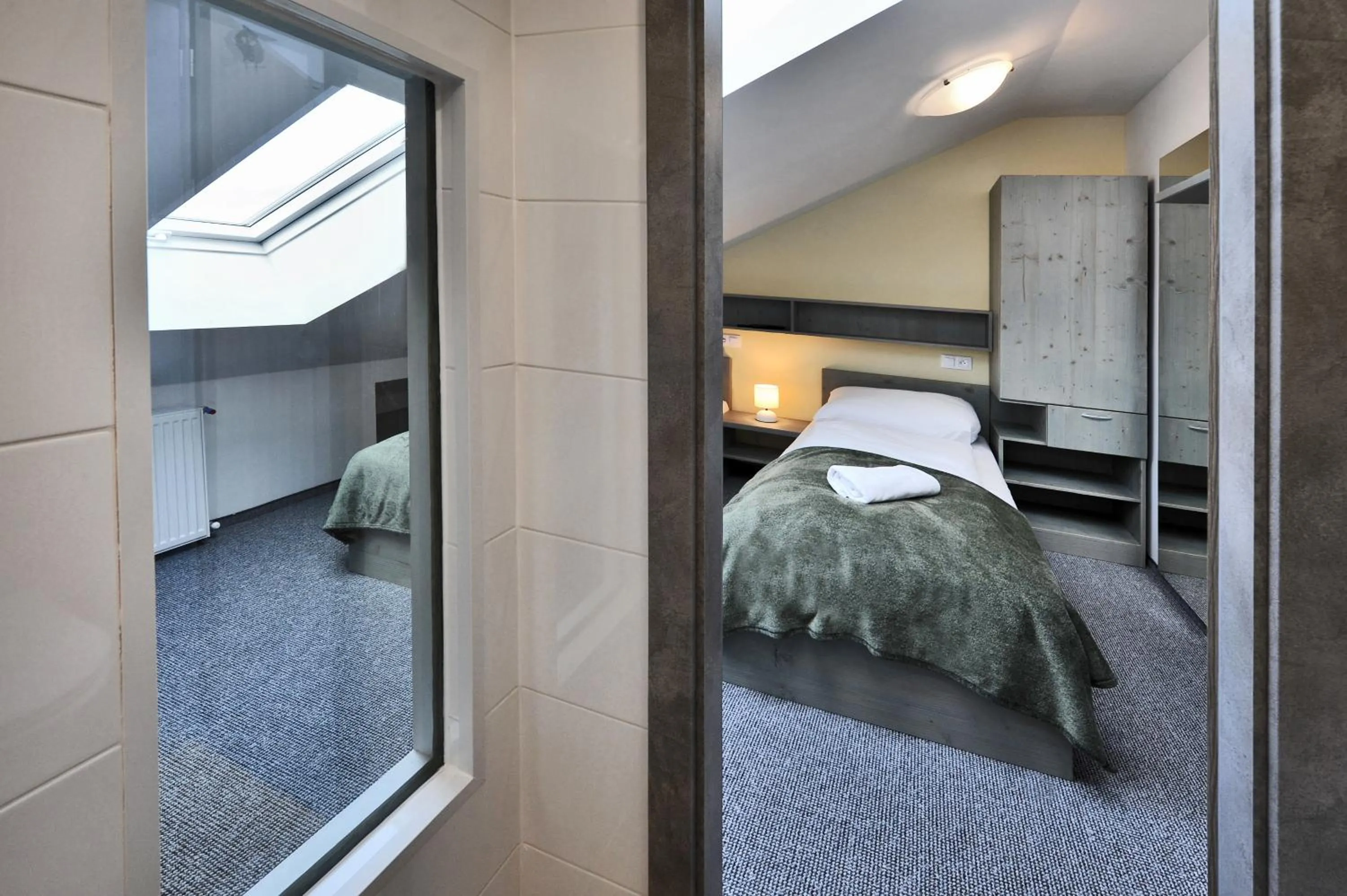 Bed in Aparthotel Belveder