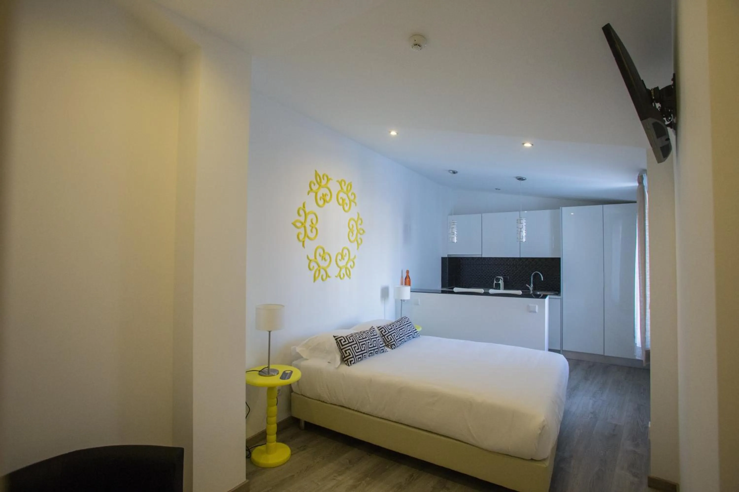 Bedroom, Bed in Thomar Story - Guest House