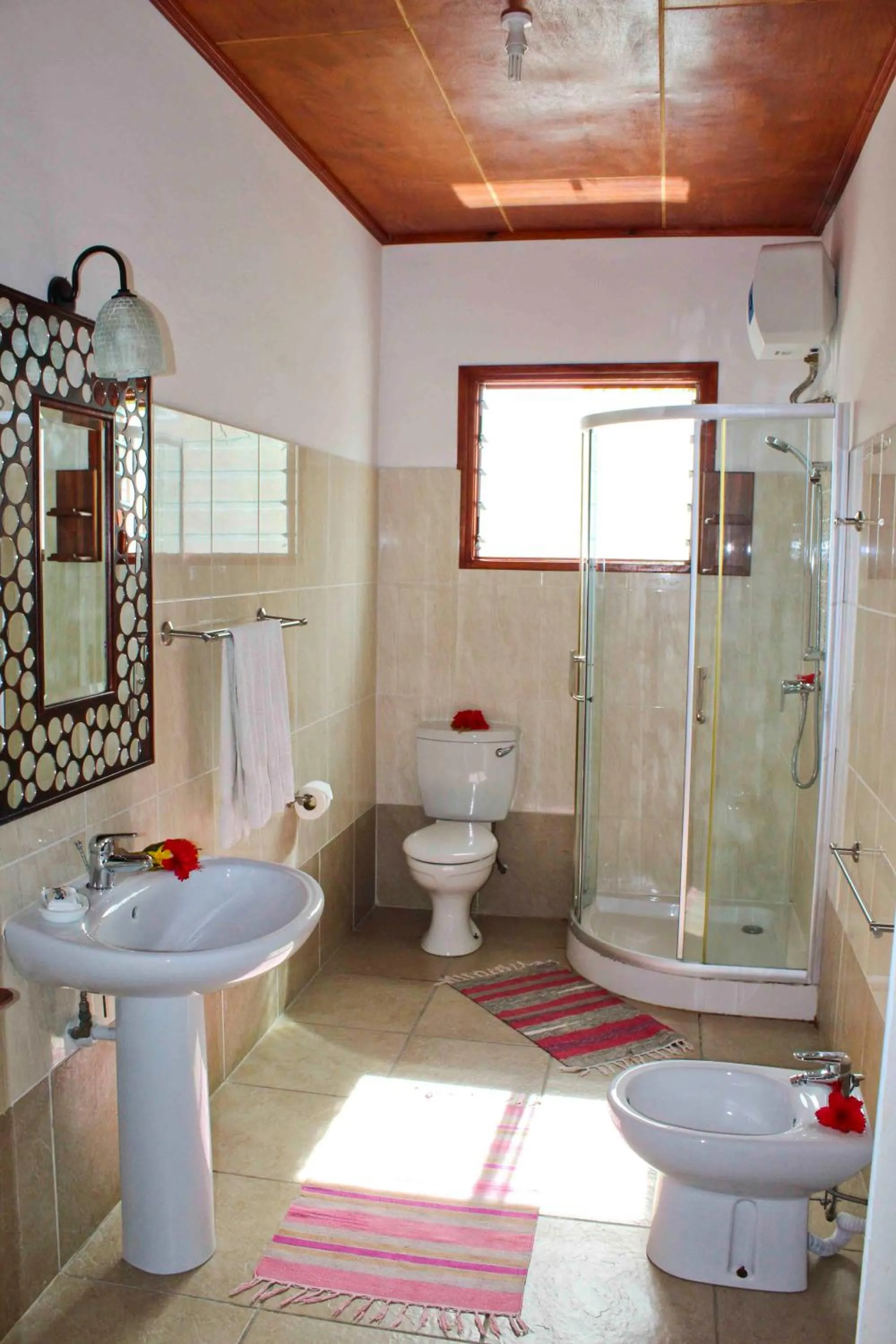 Shower in Takamaka Green Village