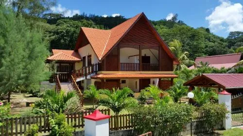 Property building in Takamaka Green Village
