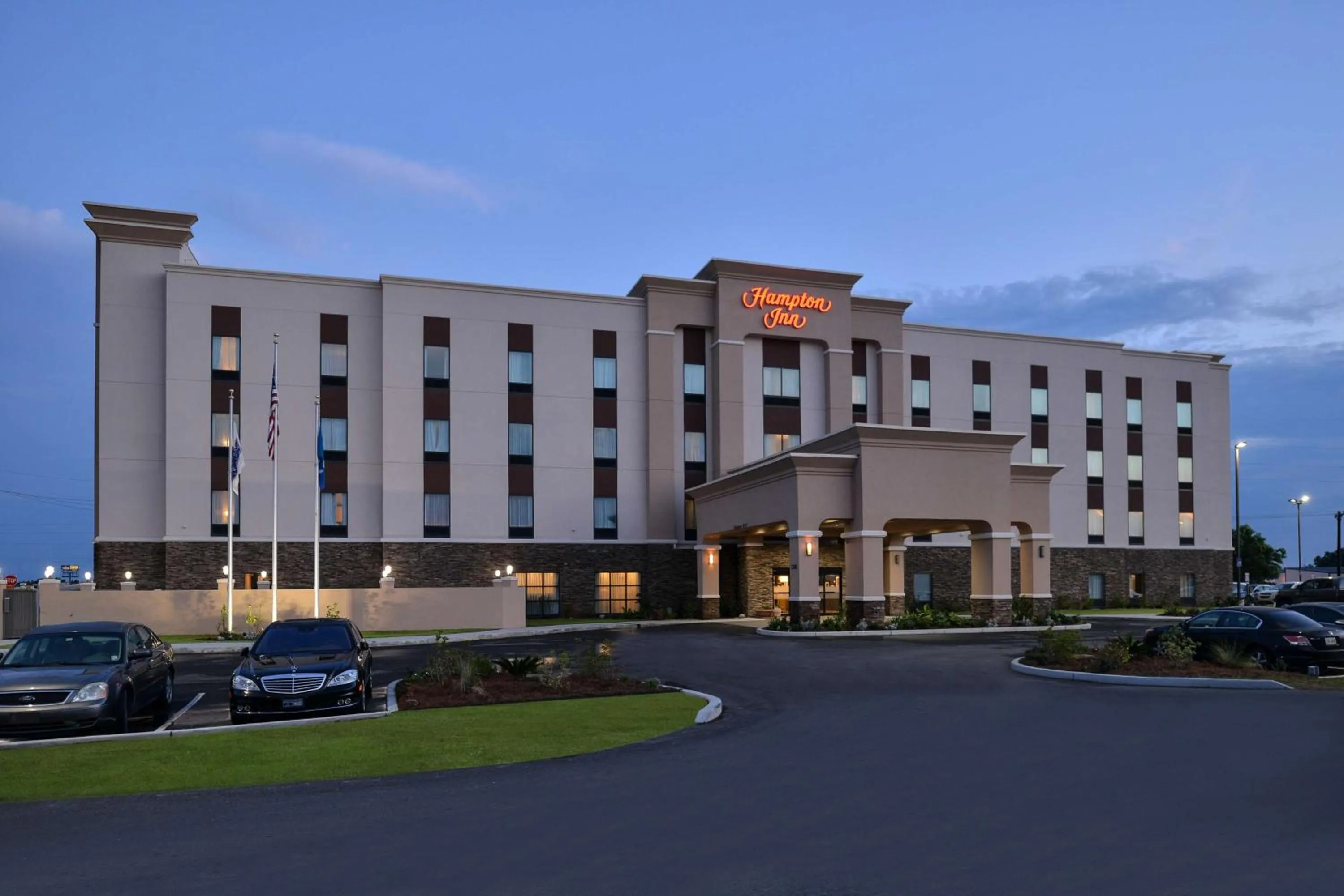 Property building in Hampton Inn Broussard-Lafayette