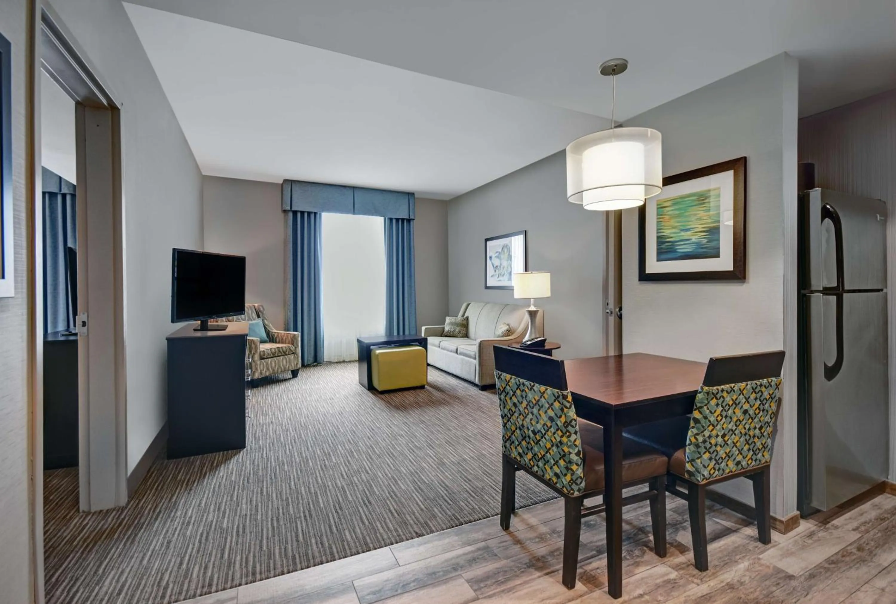 Living room in Homewood Suites by Hilton Hamilton, NJ