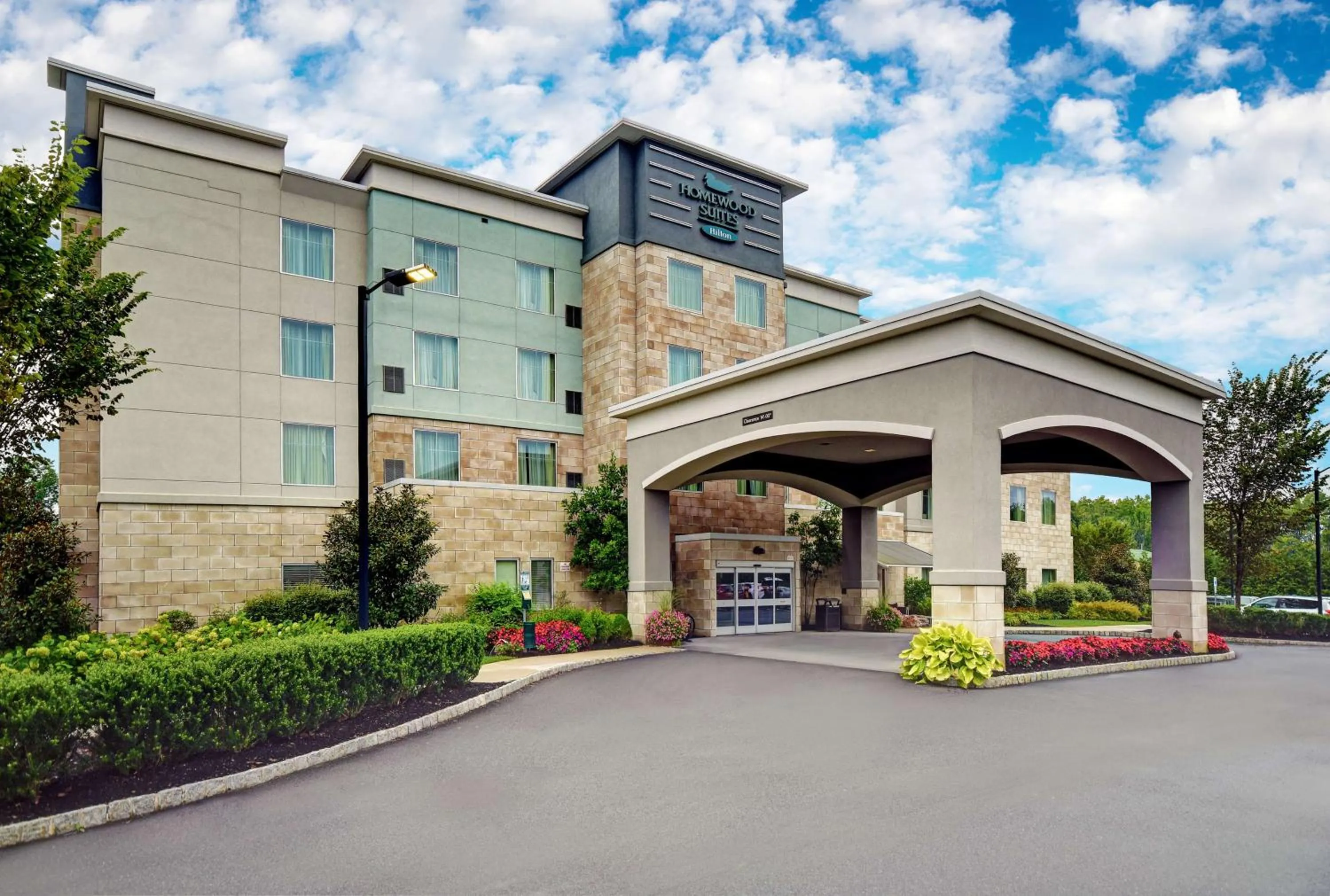 Property building in Homewood Suites by Hilton Hamilton, NJ