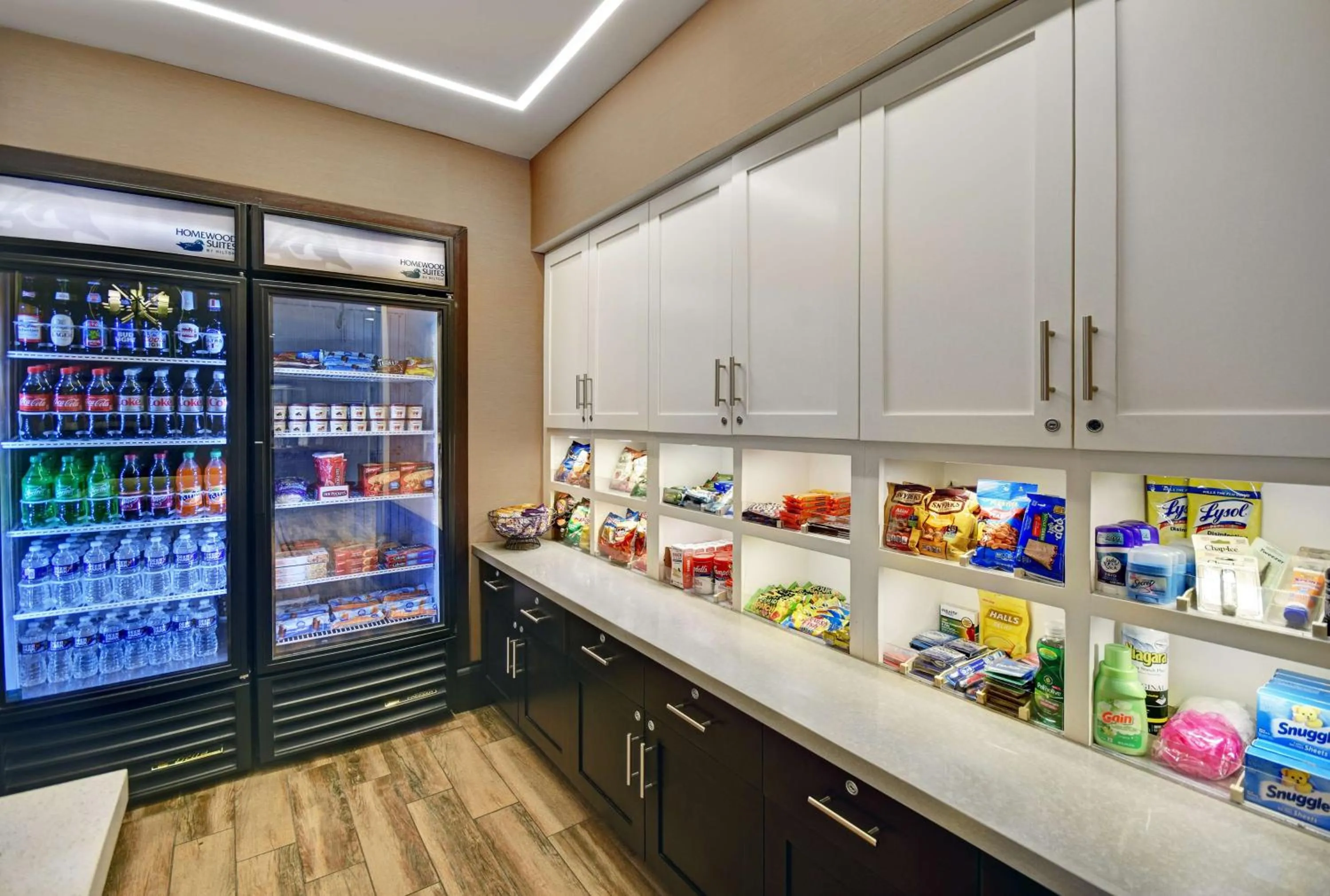 Dining area in Homewood Suites by Hilton Hamilton, NJ