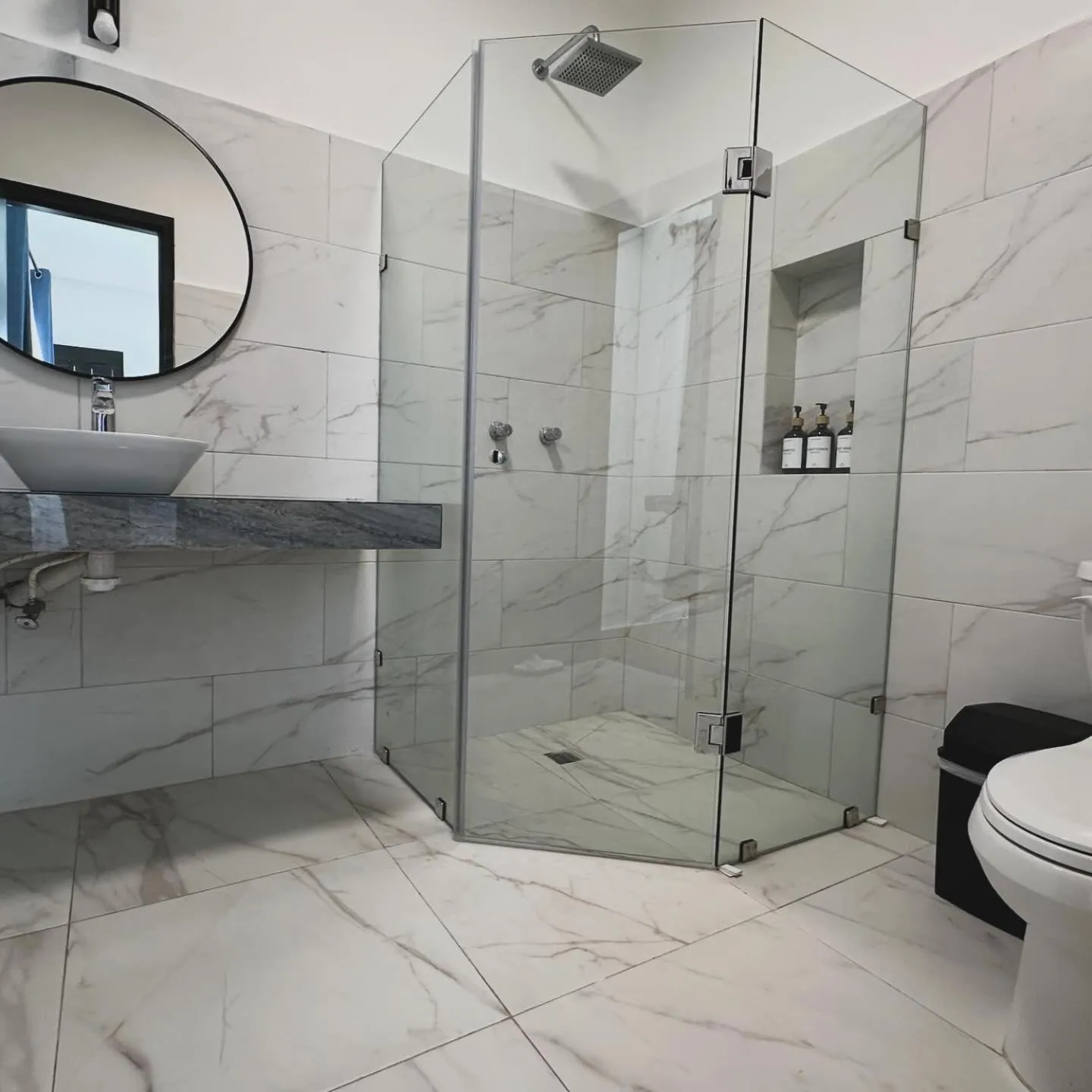 Bathroom in Hotel Plaza Nardos