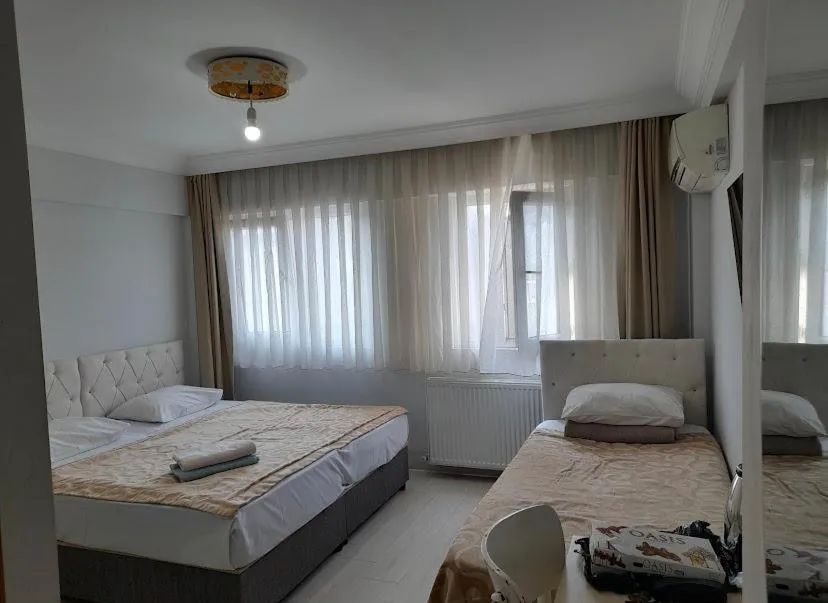 Bed in Linfer Otel