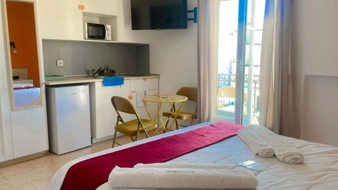 Photo of the whole room, Bed in Hotel Arganda